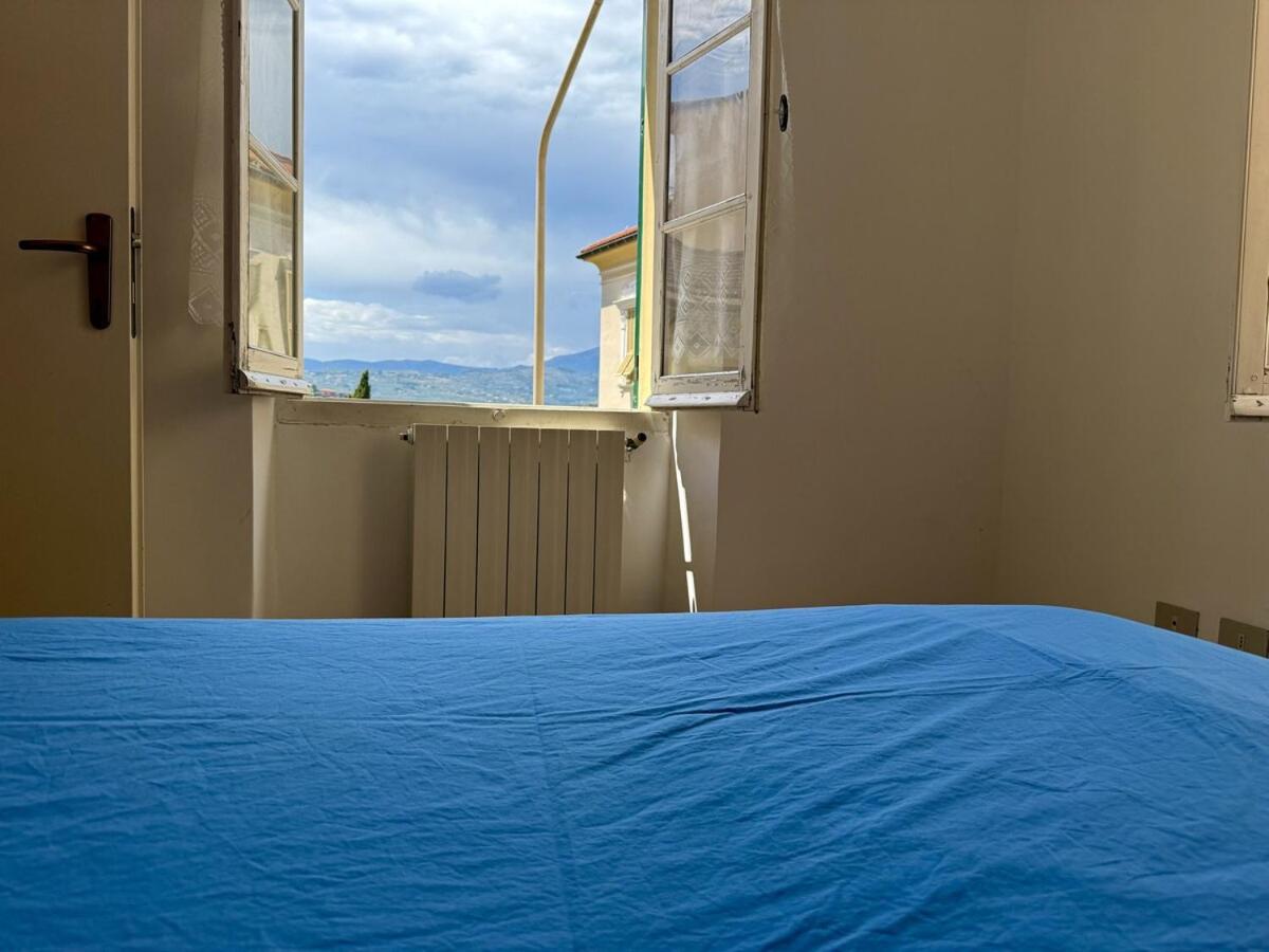 HOST4U - Dimora Antica in Centro a Porto Maurizio di Imperia - Casa Rina