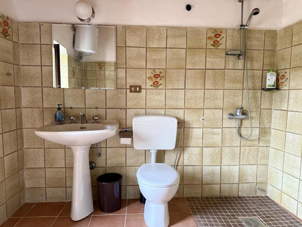 HOST4U - Cozy Warm House with Beautiful View on the Olives Valley