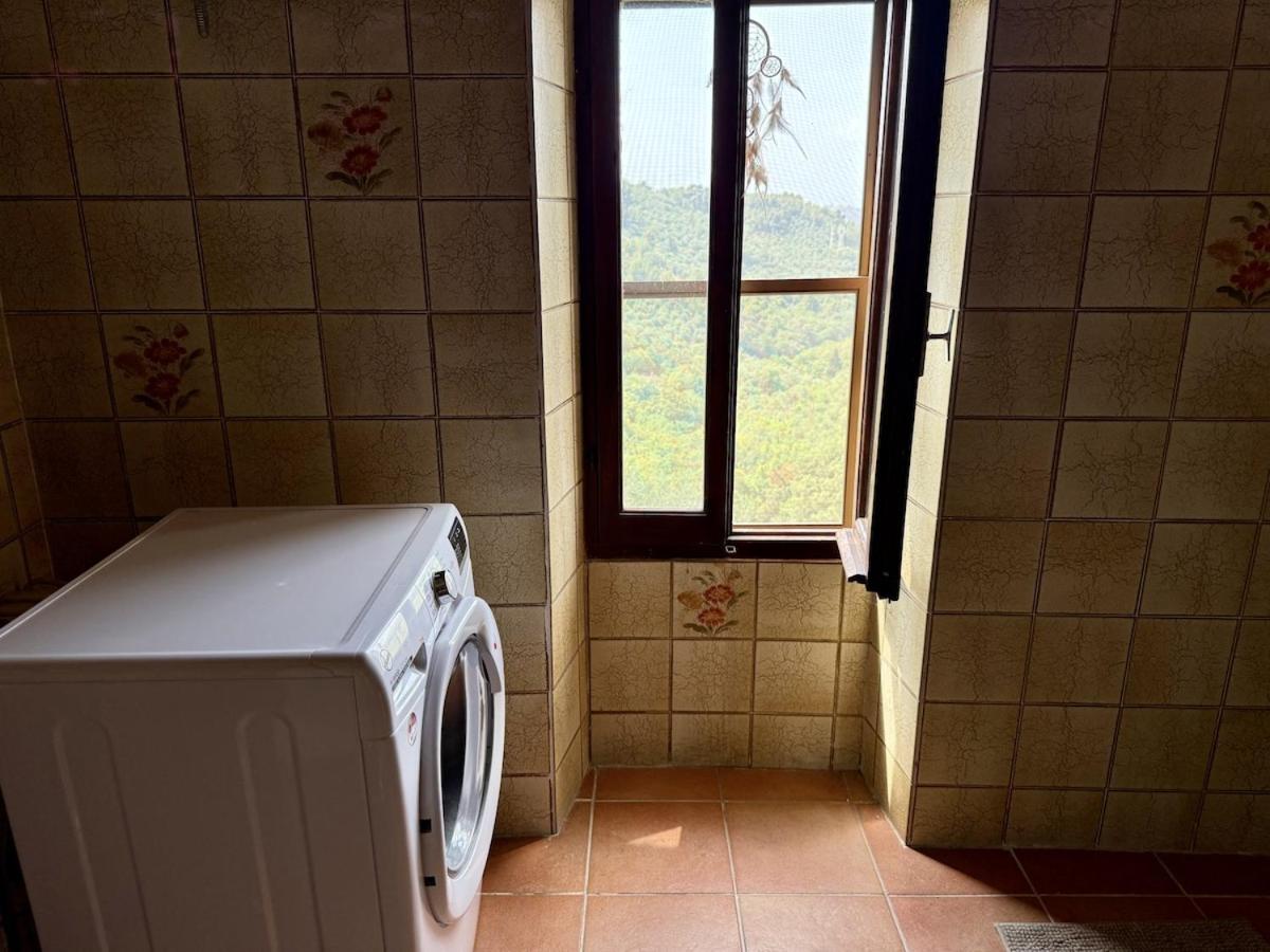 HOST4U - Cozy Warm House with Beautiful View on the Olives Valley