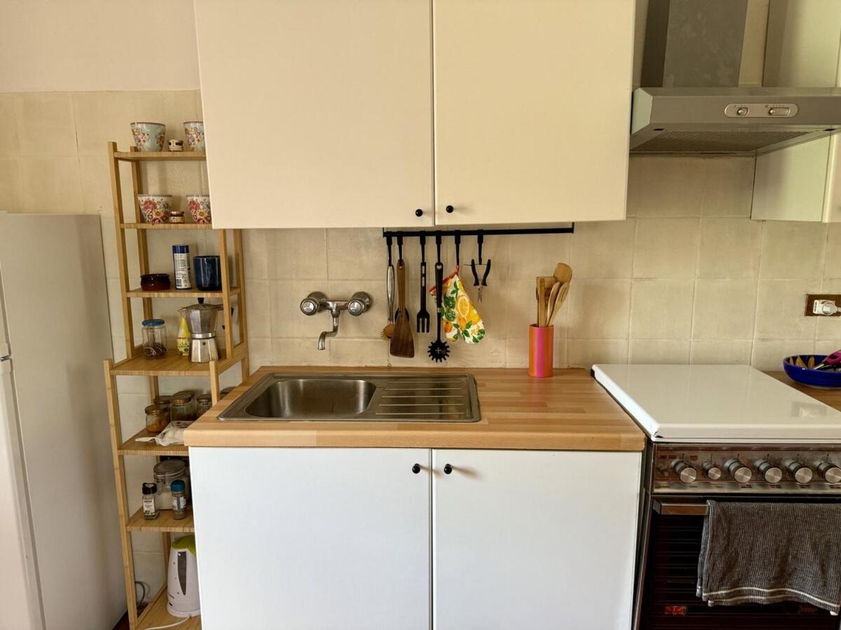 HOST4U - Cozy Warm House with Beautiful View on the Olives Valley