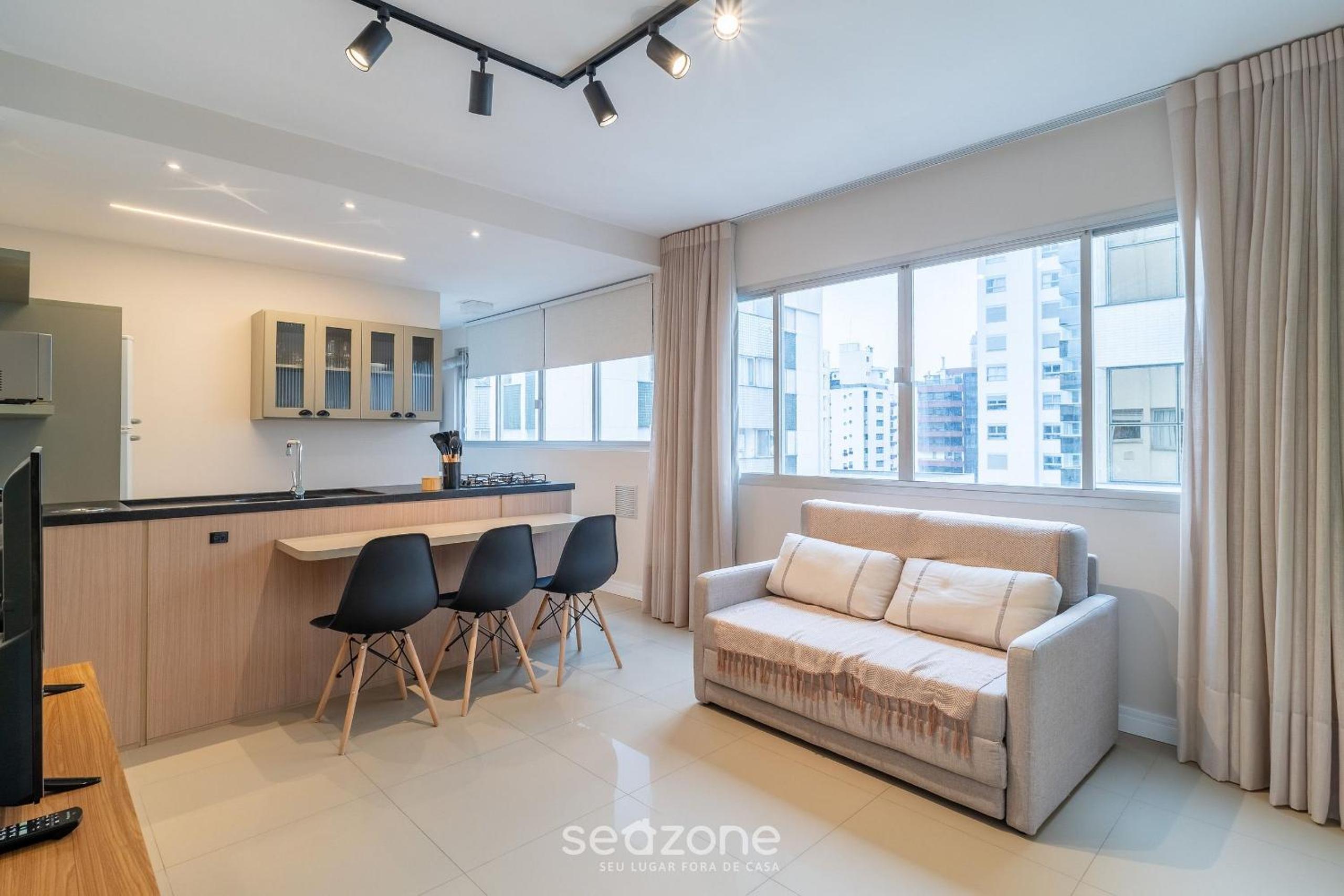 1BR Apt w Self Check-in 400m fr seafront BMC1008