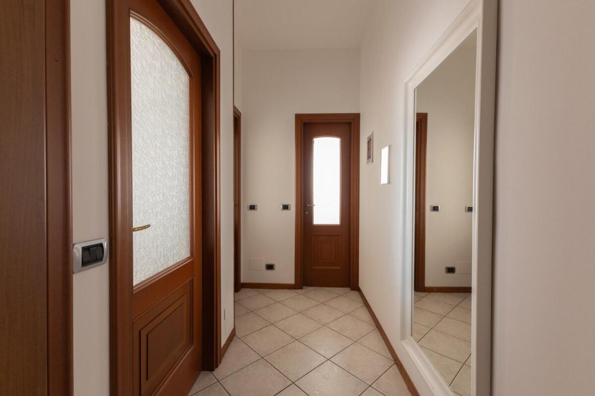 HOST4U - Boccio D'Oro - Apartment in Corsico near MILAN
