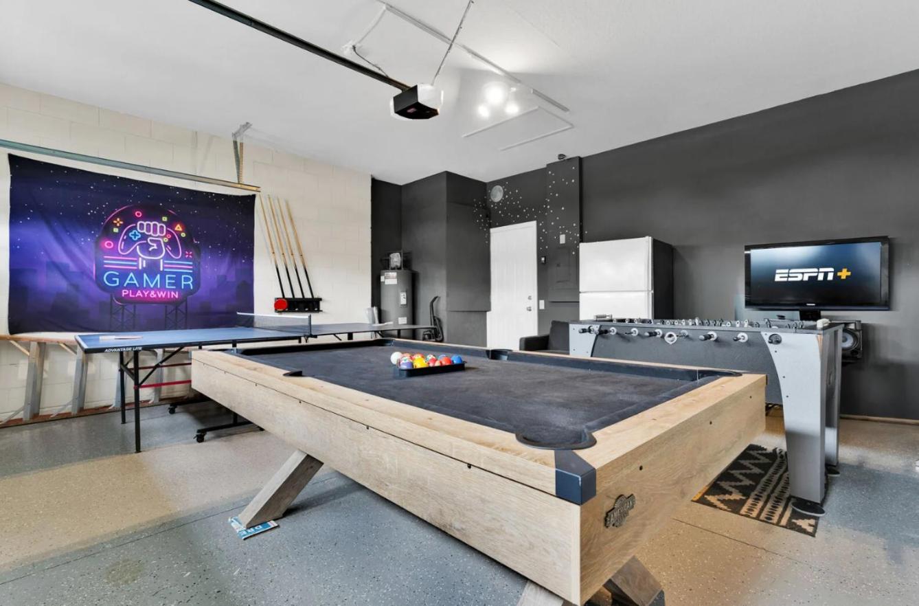 5BR Kissimmee Home Pool and Game Room Fun