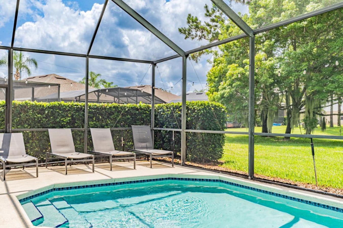 5BR Kissimmee Home Pool and Game Room Fun