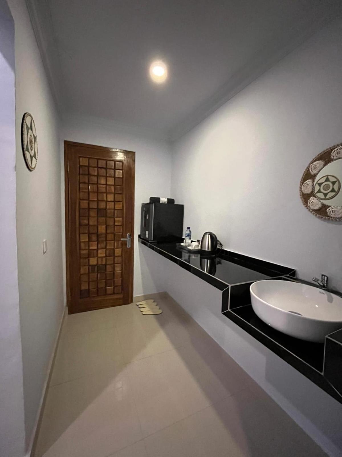 Gamat Sunset Cottage and Resto