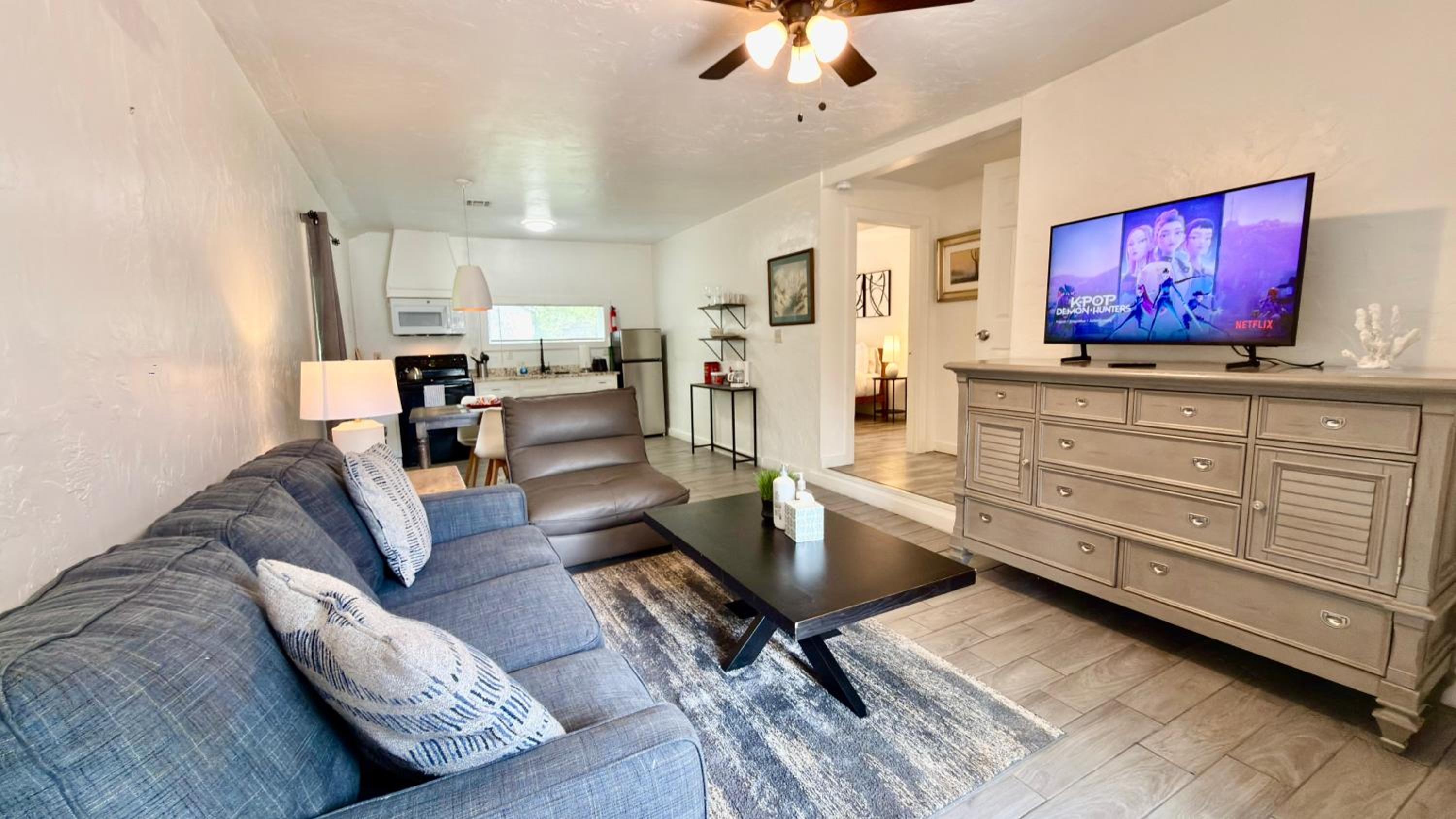 1BR Apt 10 min to Integris Baptist #19B