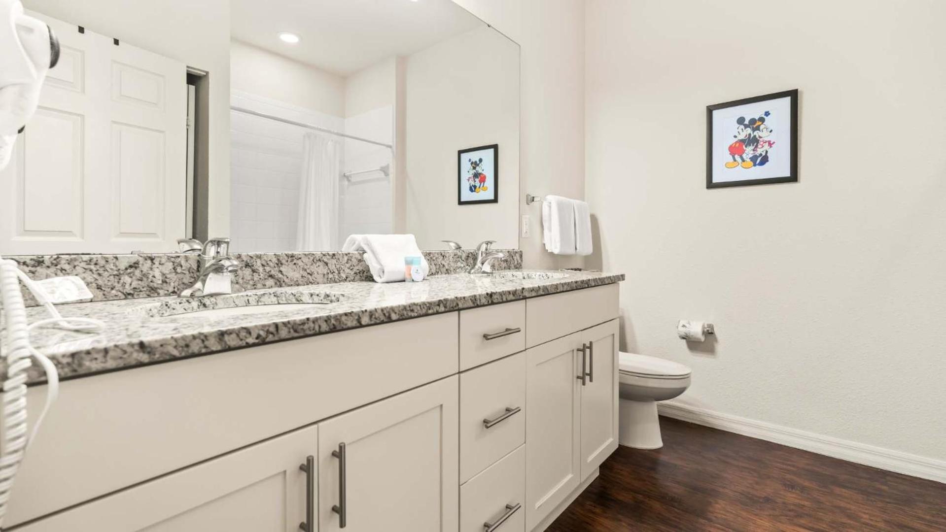 Upstay Modern 3BR Townhome with Pool near Disney