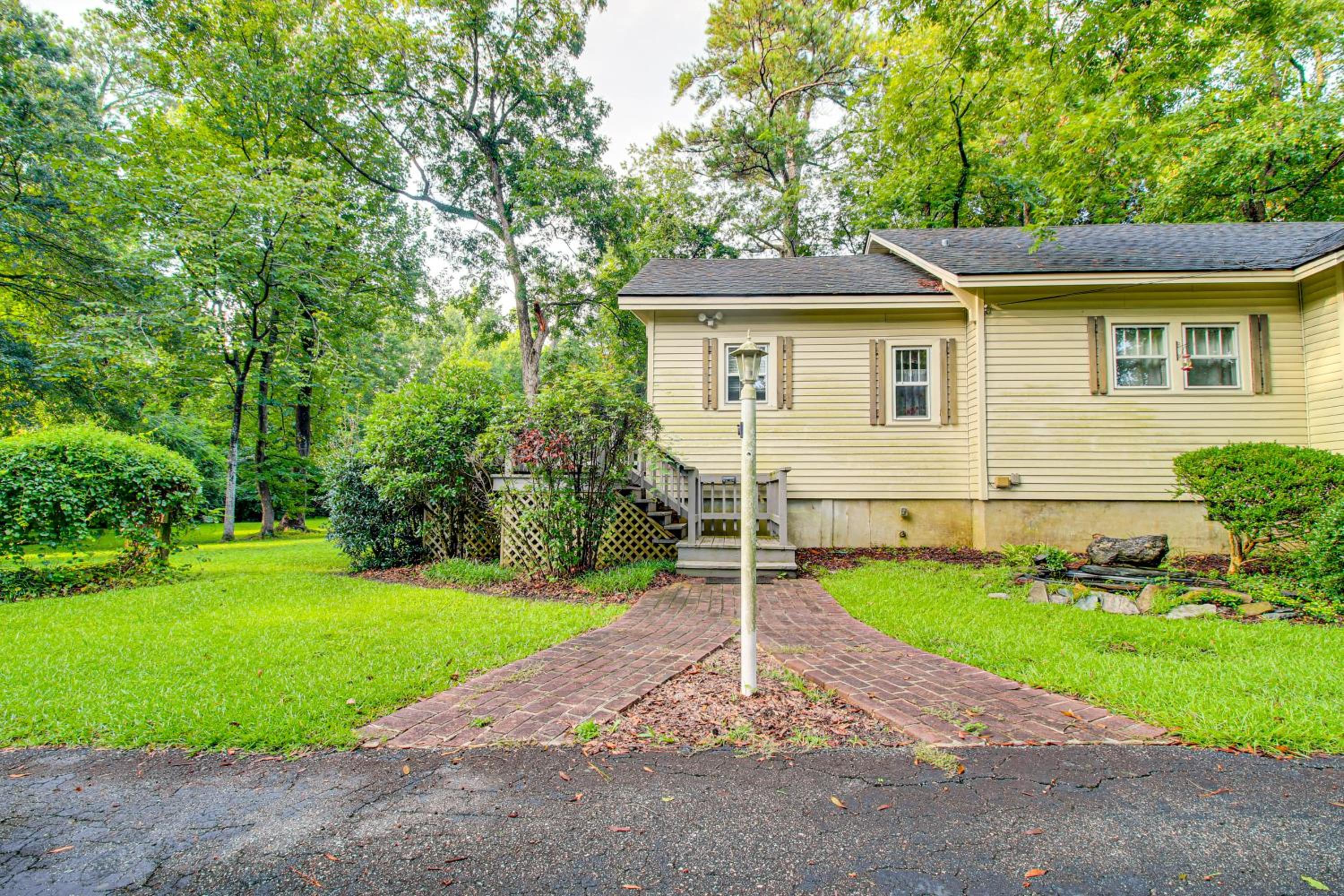 Hike & Bike On-Site: Burgaw Apt - 4 Mi to River view 2
