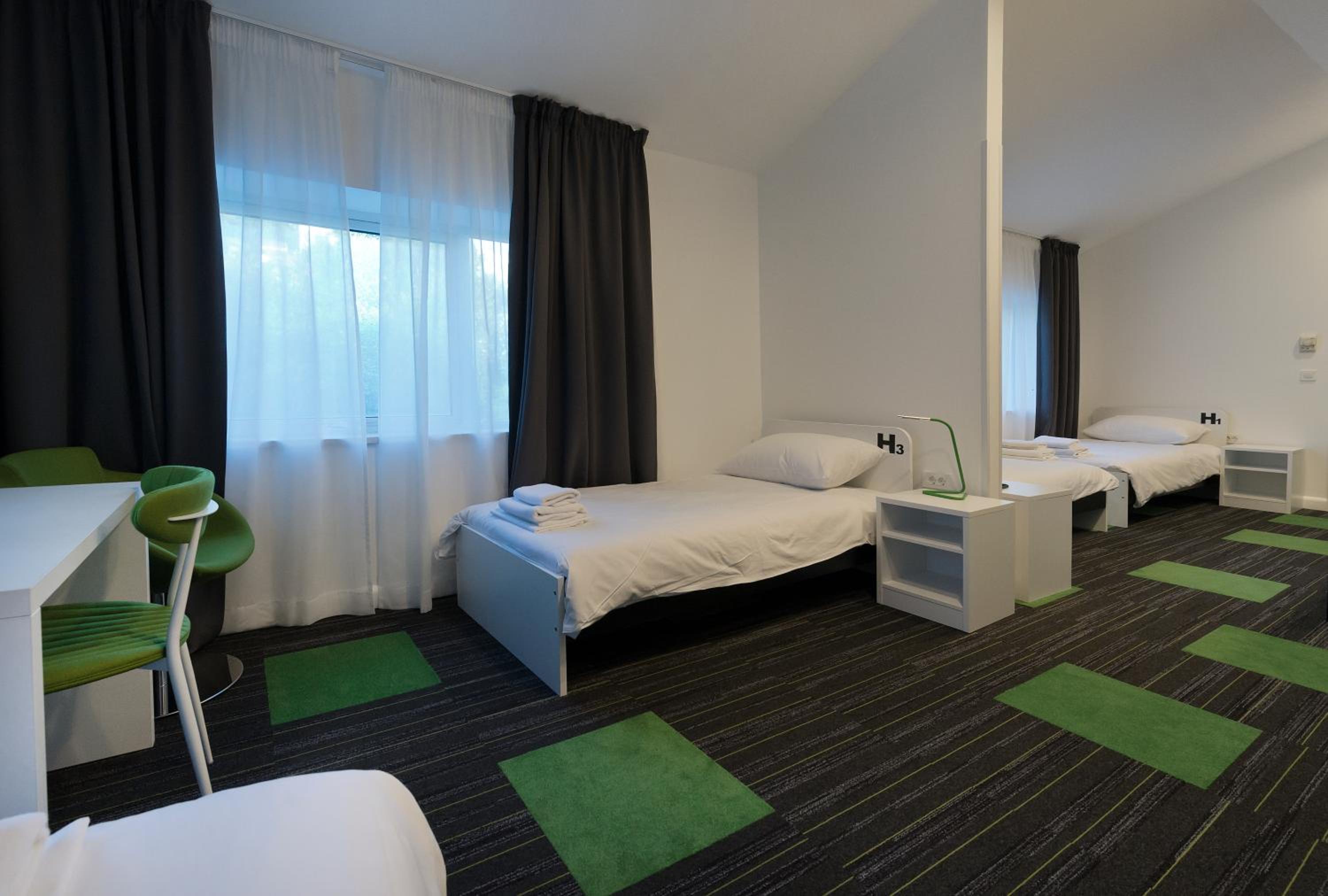 Hostel 365 For U