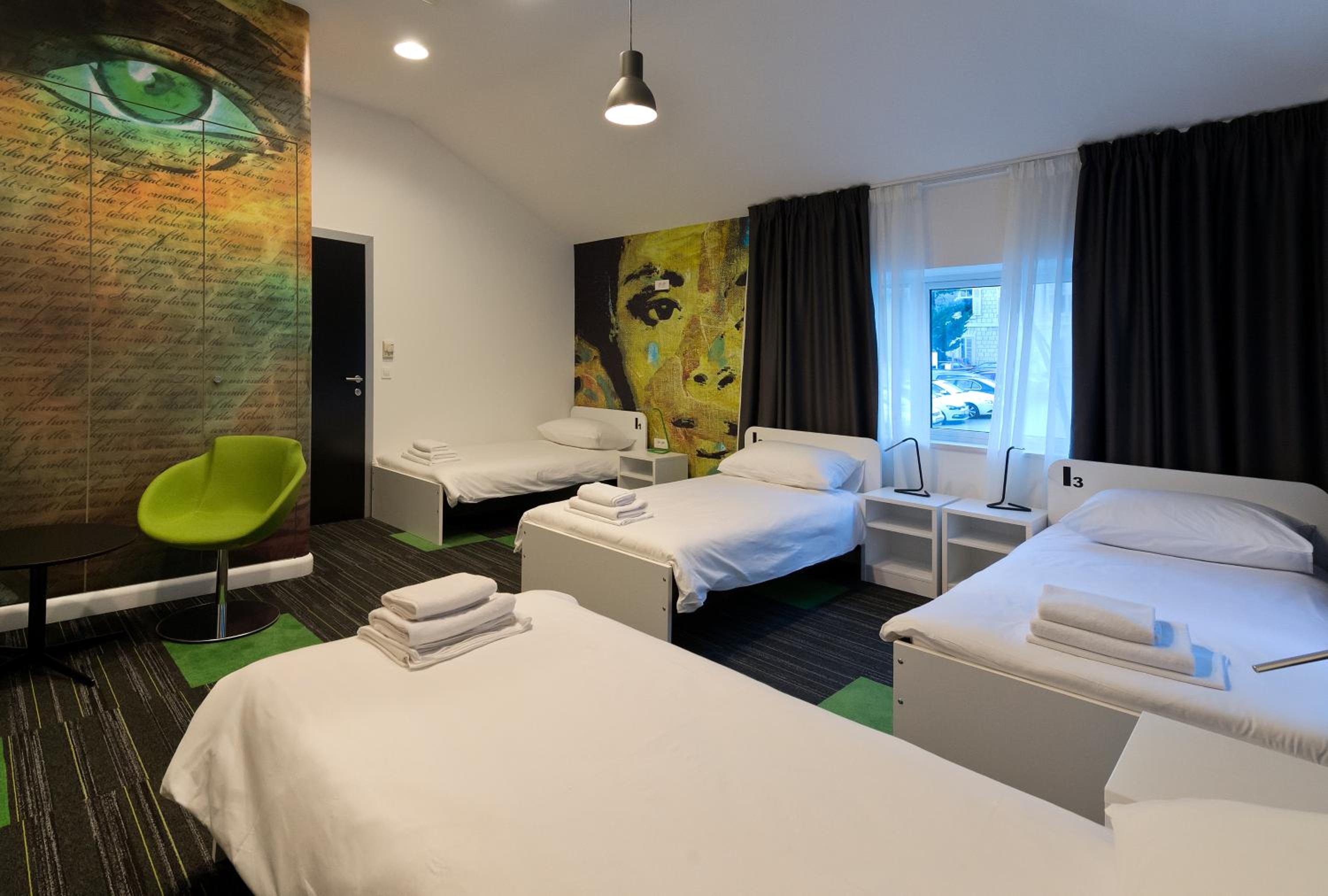 Hostel 365 For U