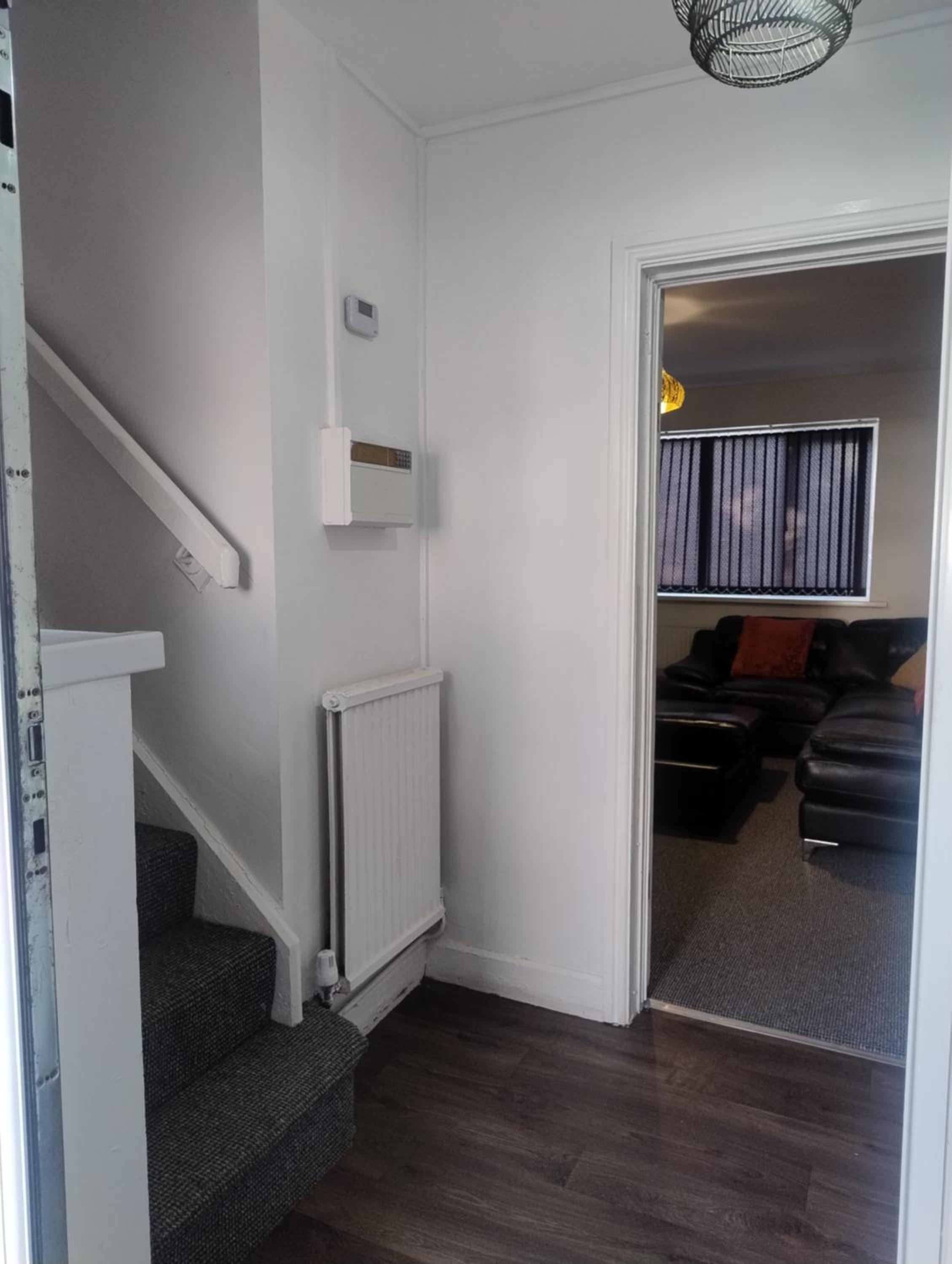 Entire 3BR Home Near Chorlton Water Park and Airport With Parking