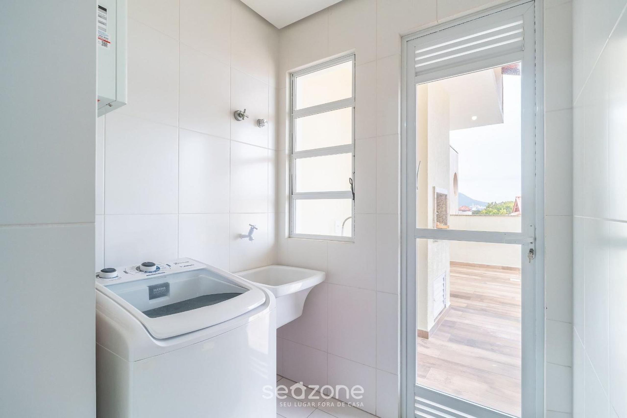 2-bedr apart w/ BBQ, 270 m from the beach CCC0302