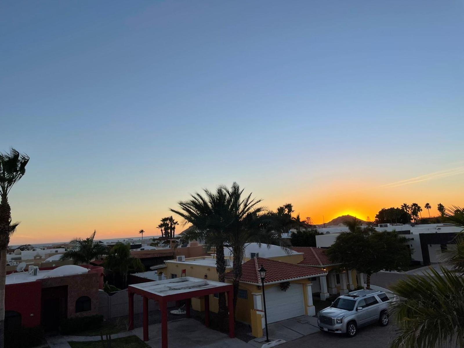 Dome Getaway - Pool, Ocean View & Beach Access