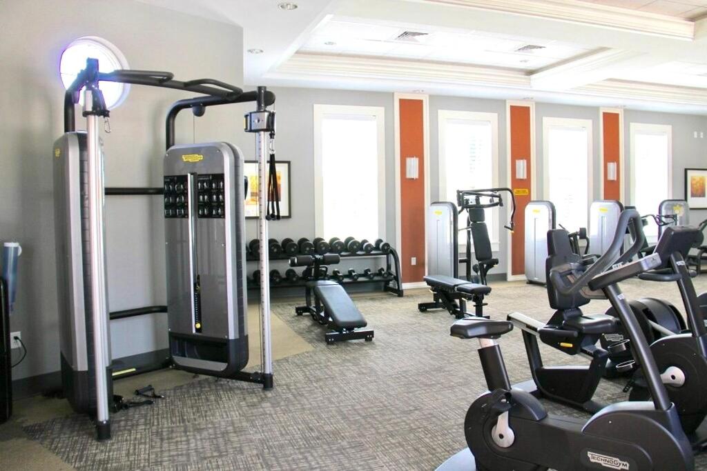 Solterra Family Vacation Home with Private Pool and Spa and Games Room Nr Disney