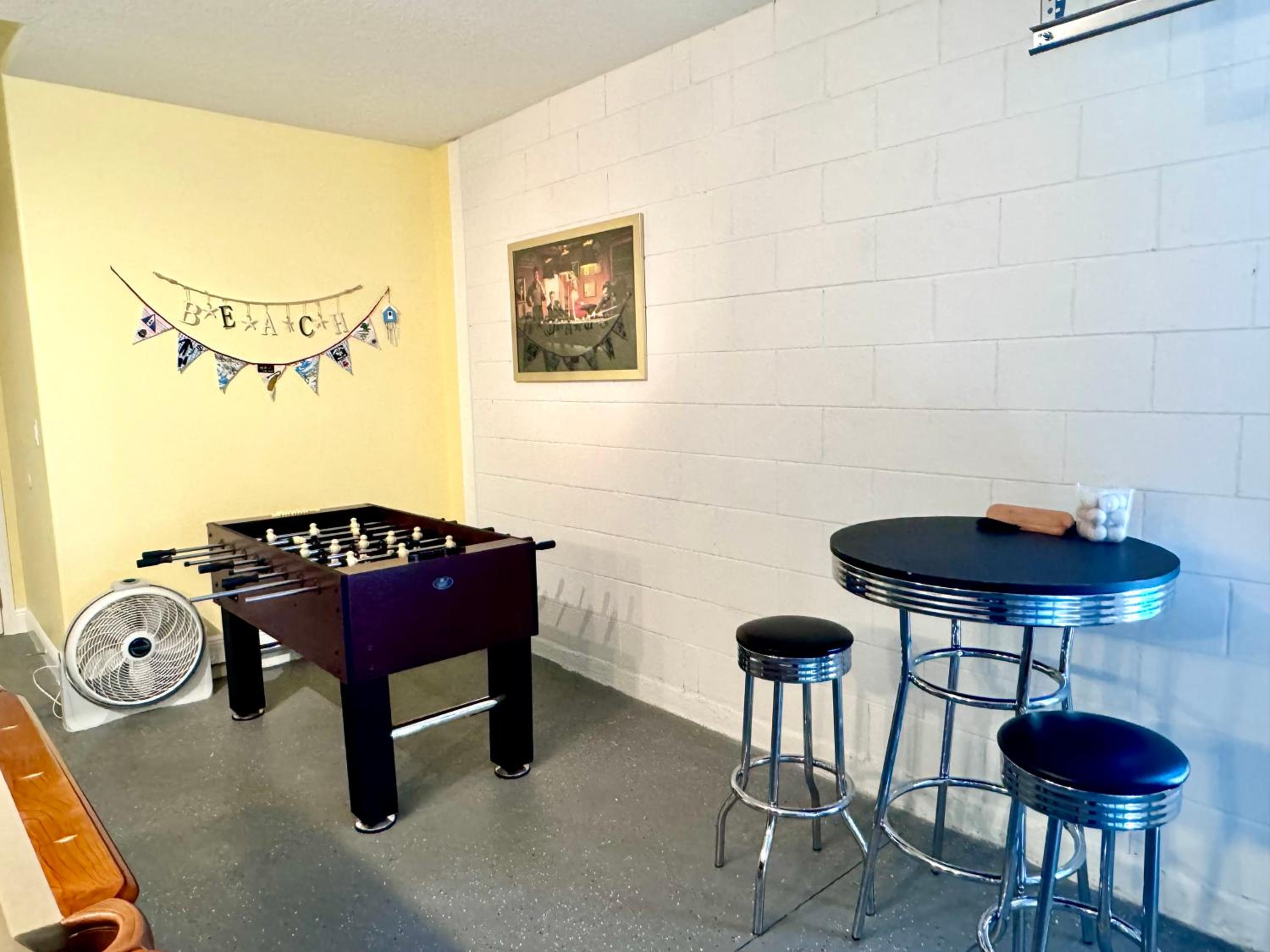 Solterra Family Vacation Home with Private Pool and Spa and Games Room Nr Disney