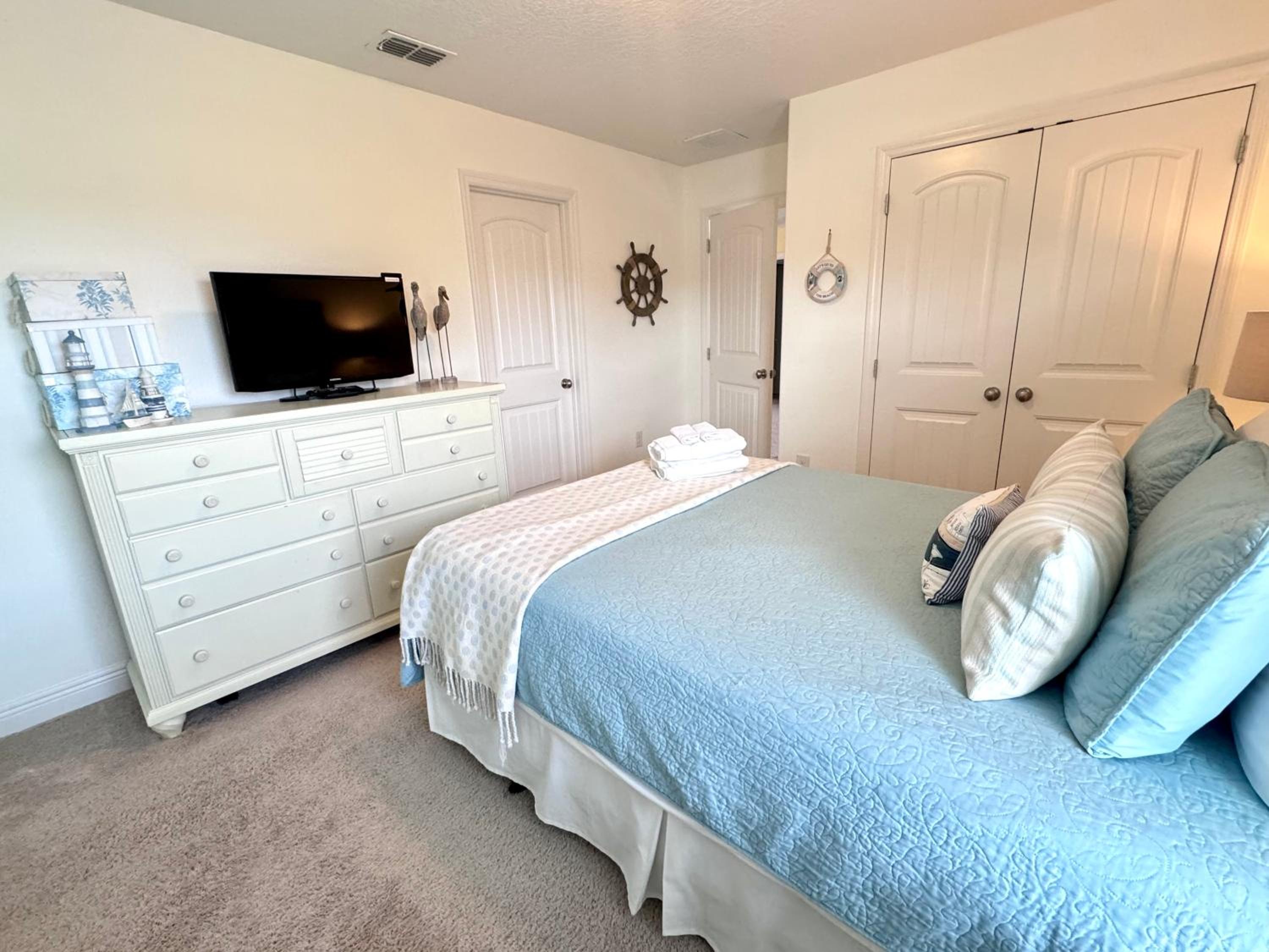Solterra Family Vacation Home with Private Pool and Spa and Games Room Nr Disney