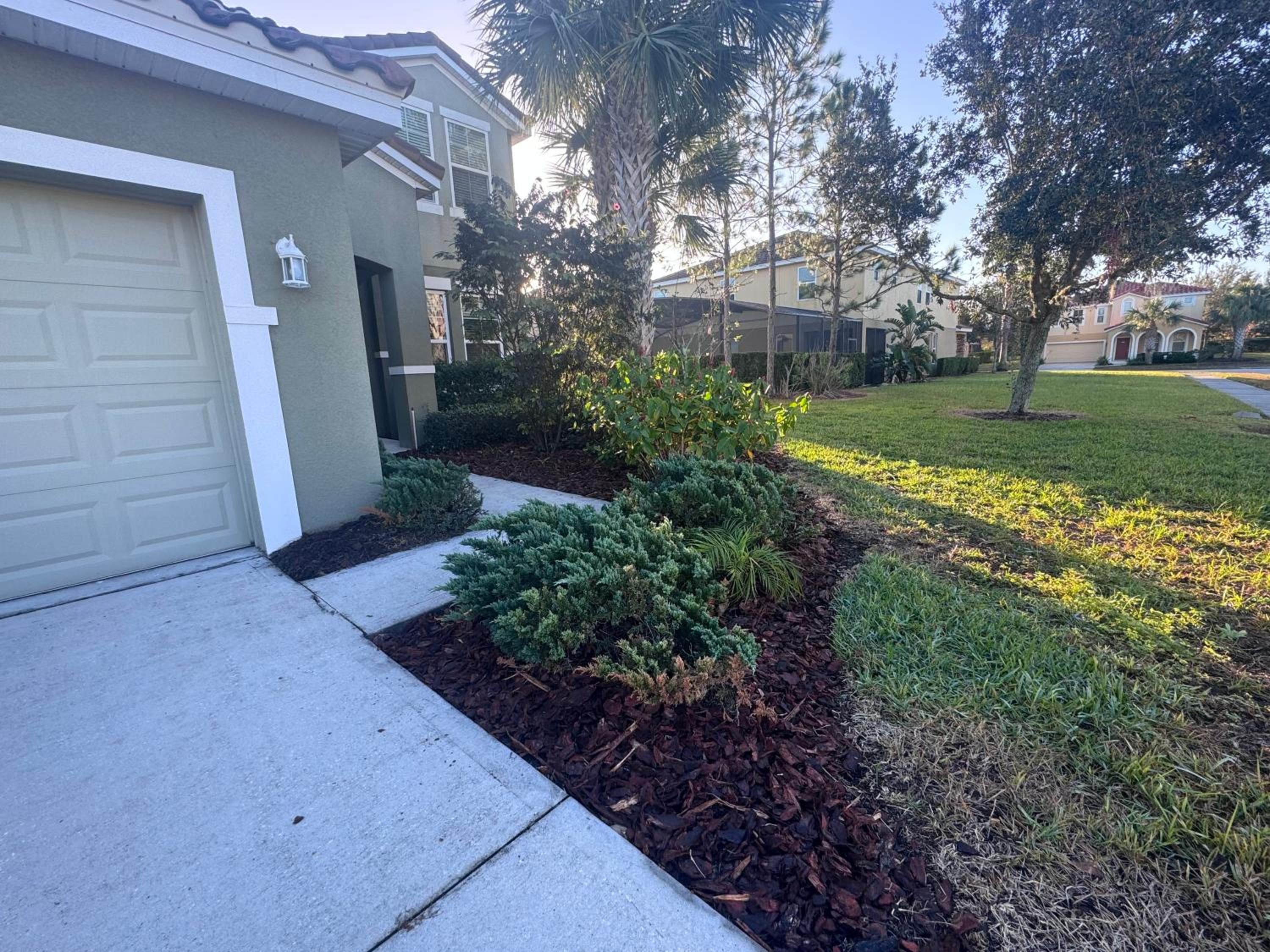 Solterra Family Vacation Home with Private Pool and Spa and Games Room Nr Disney