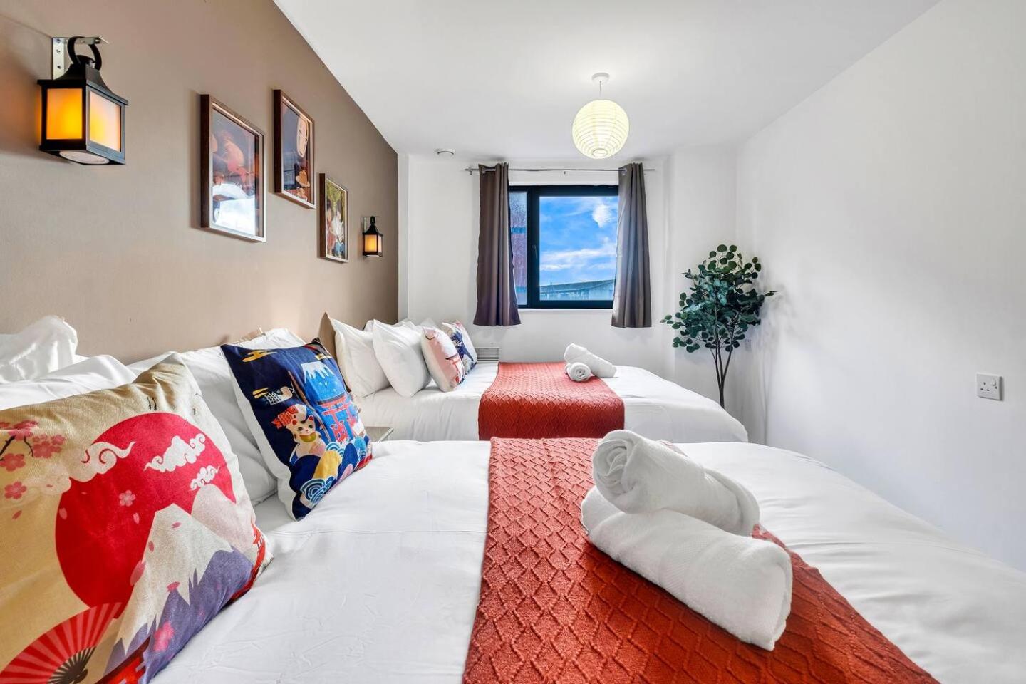 Anime Suite 15 Nights Stay with FreePark, Games and Netflix