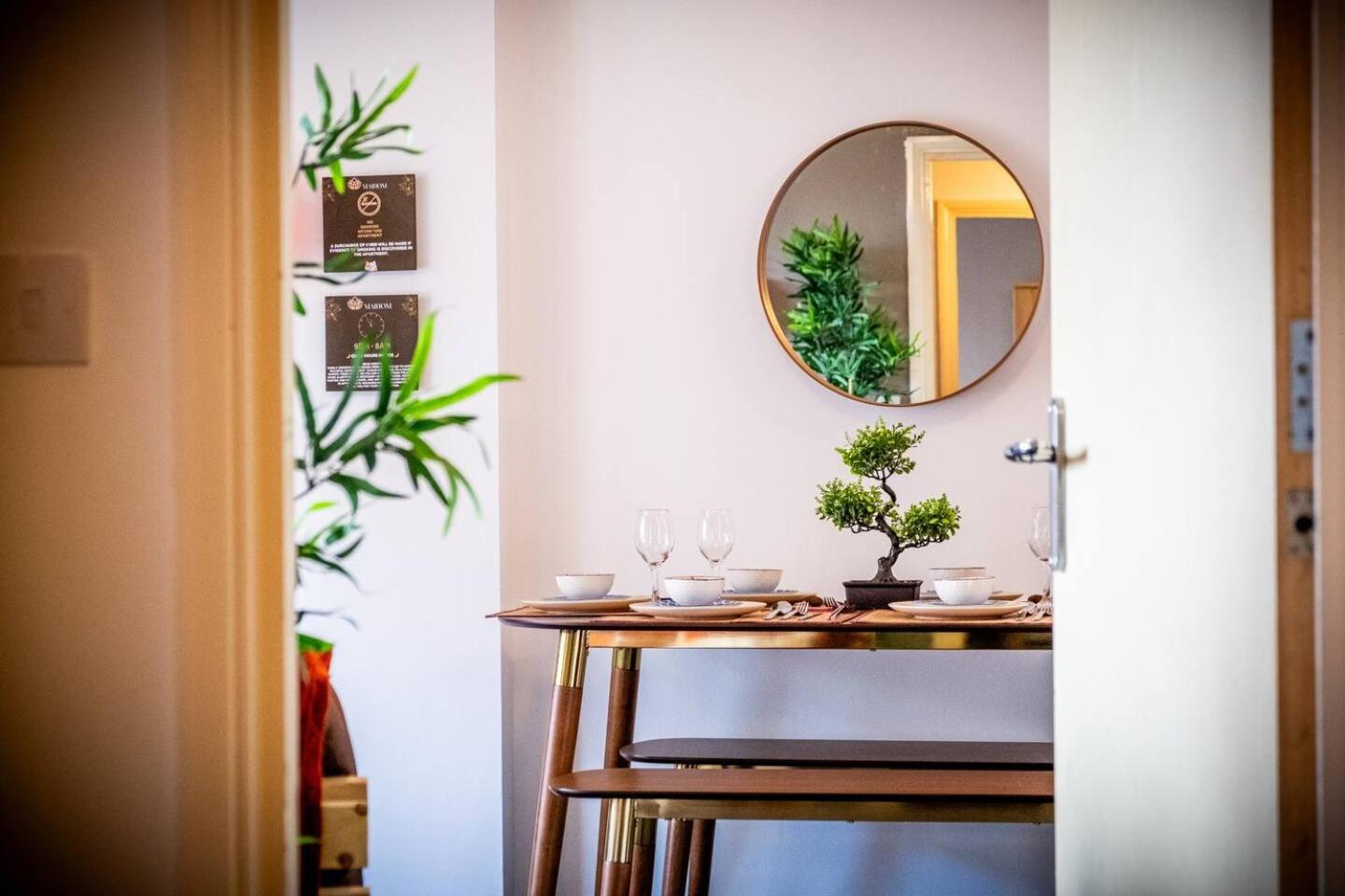 Anime Suite 15 Nights Stay with FreePark, Games and Netflix