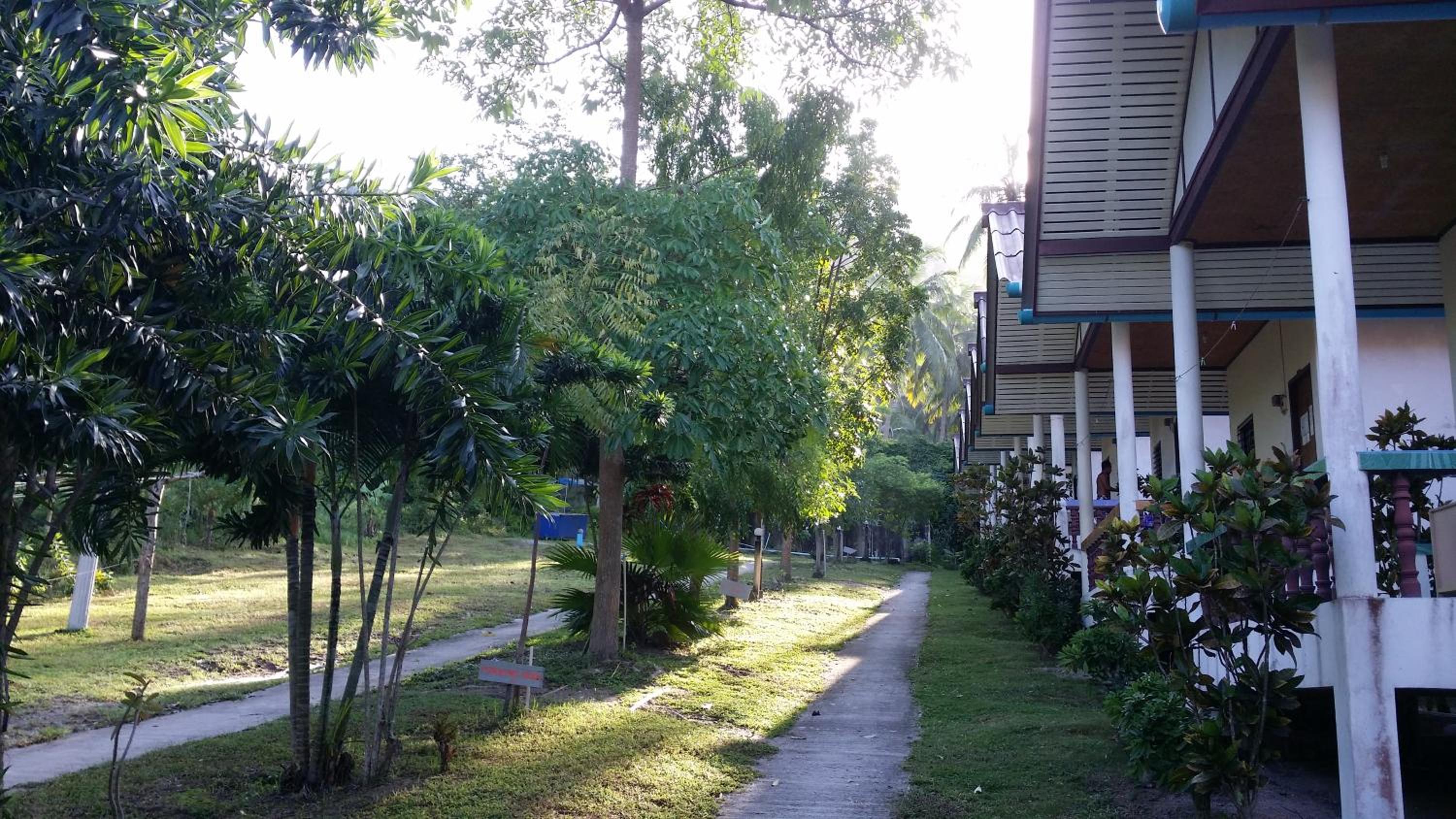 Happy Bungalow