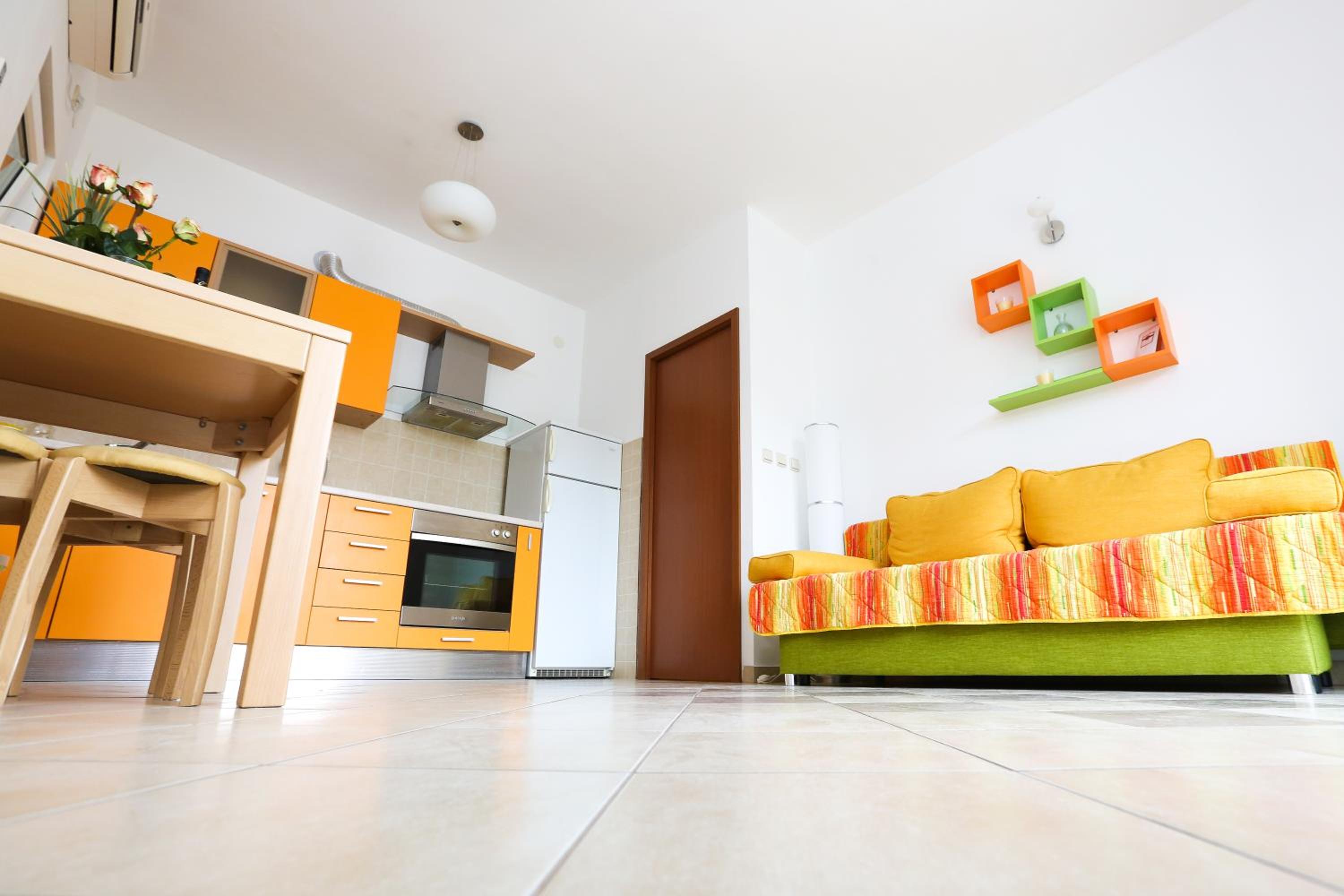 Sunrise Apartments
