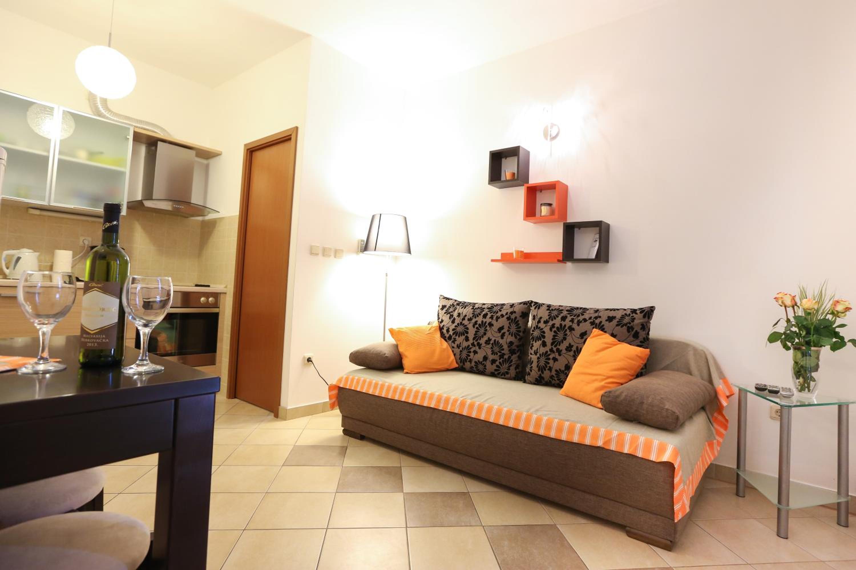 Sunrise Apartments