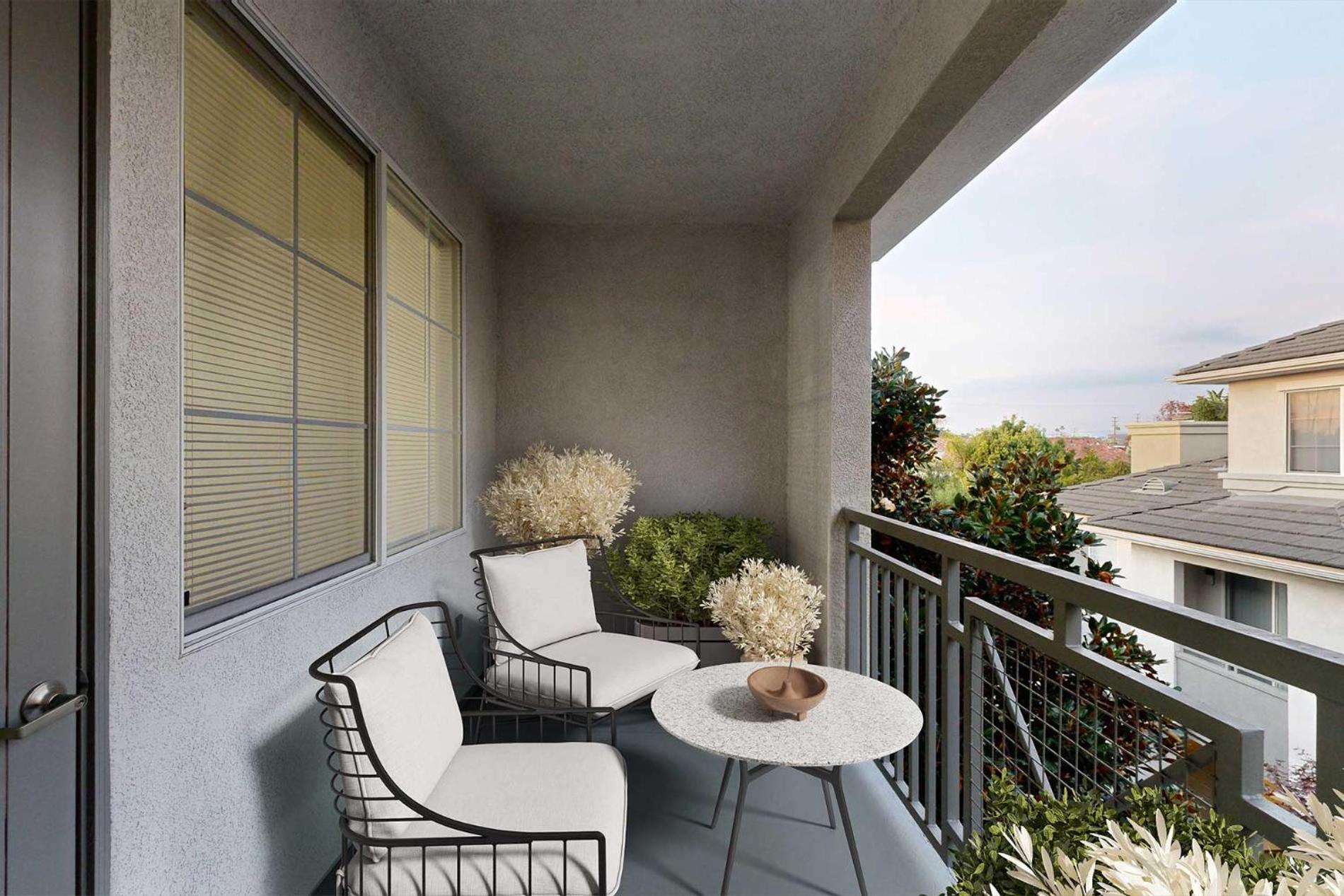 Deluxe Living in Marina Del Rey - Pool, Hot Tub, Gym