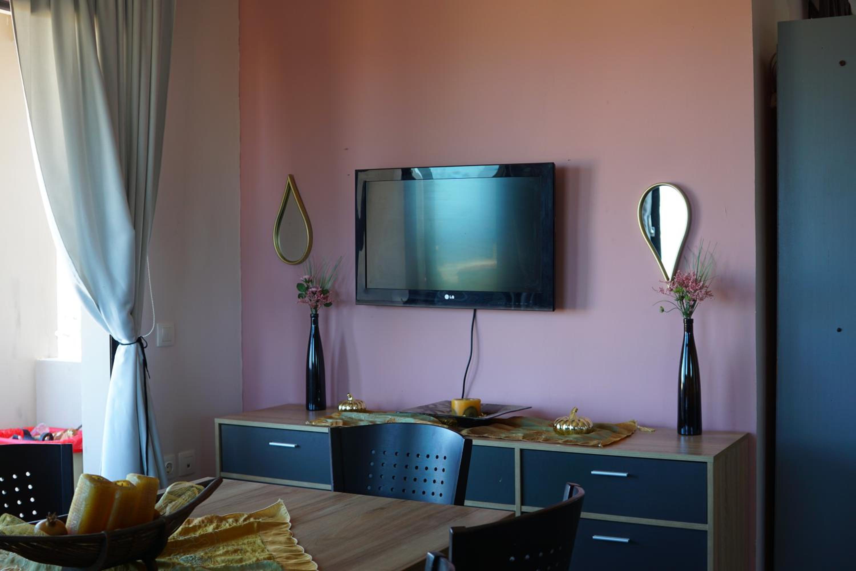 Sol Apartment