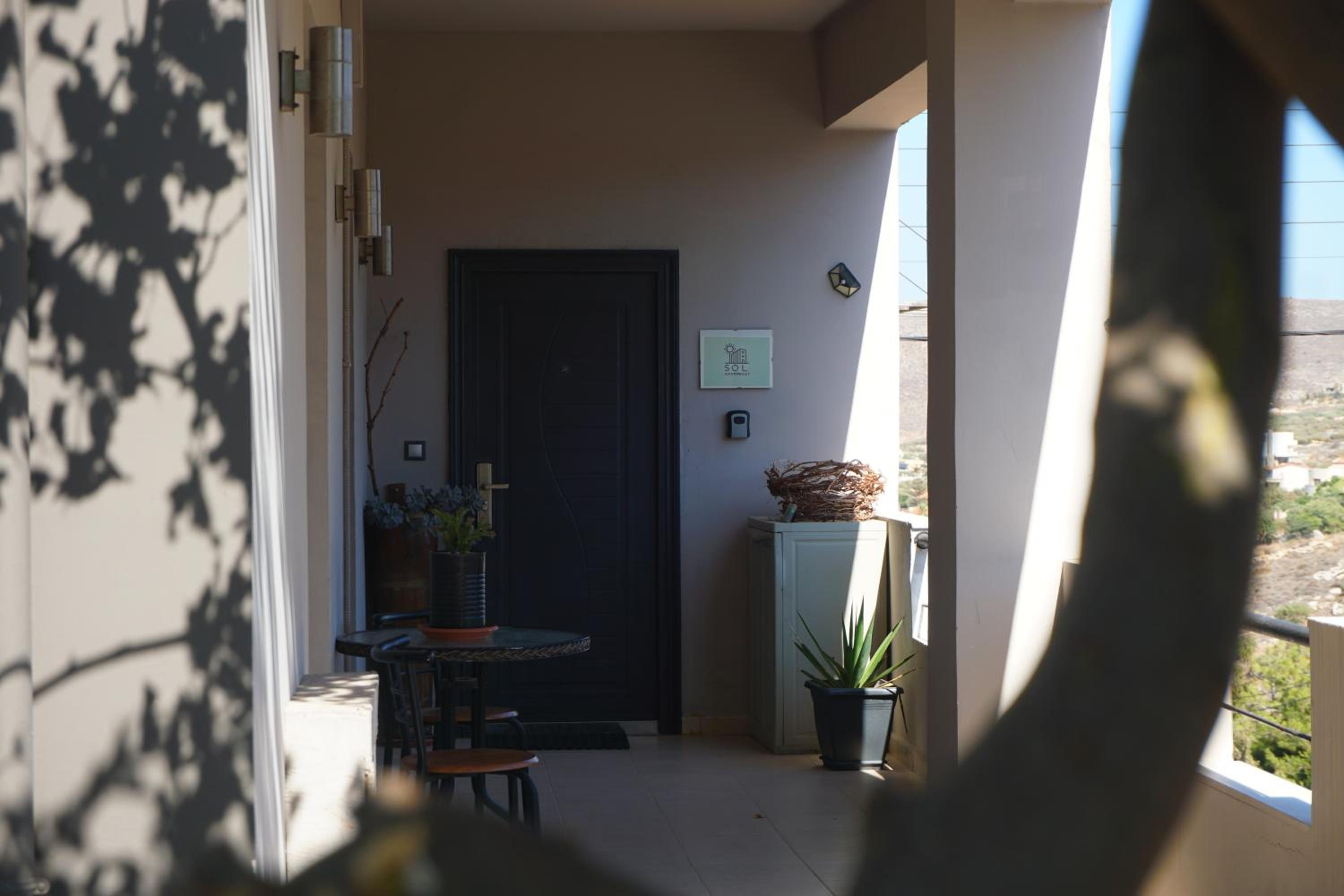 Sol Apartment