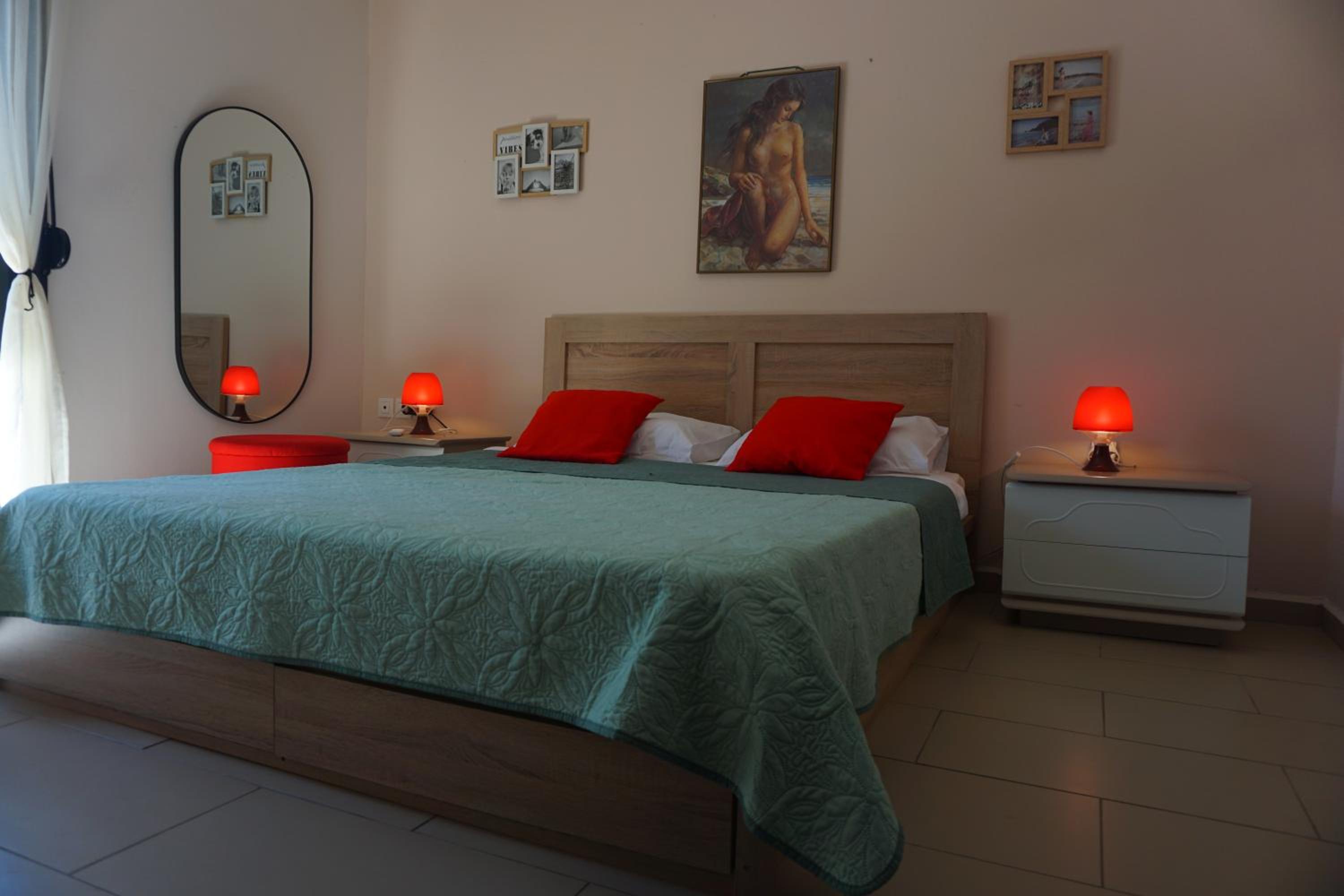 Sol Apartment