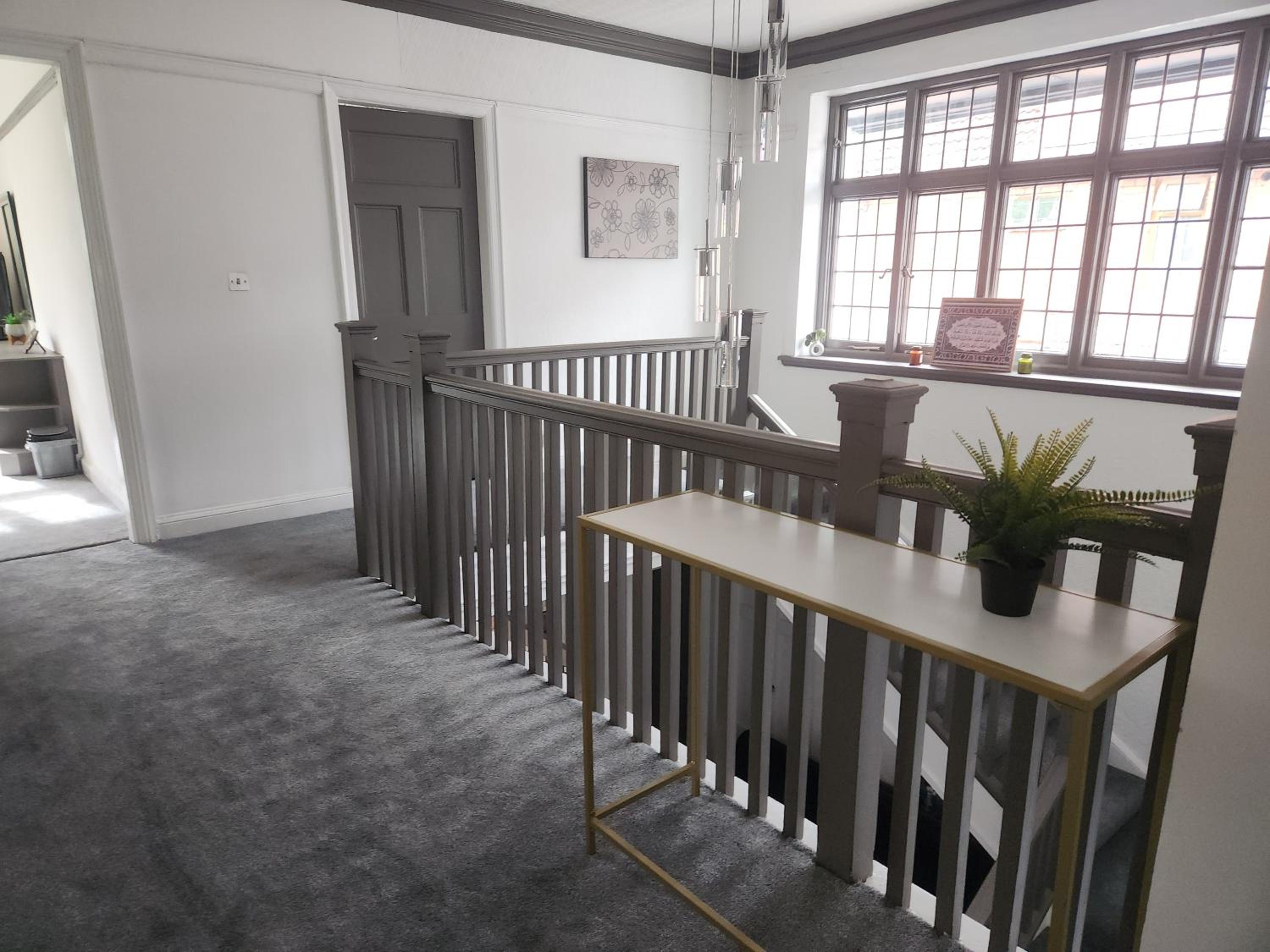 Charming Tudor Cottage White House Free Wifi Manchester