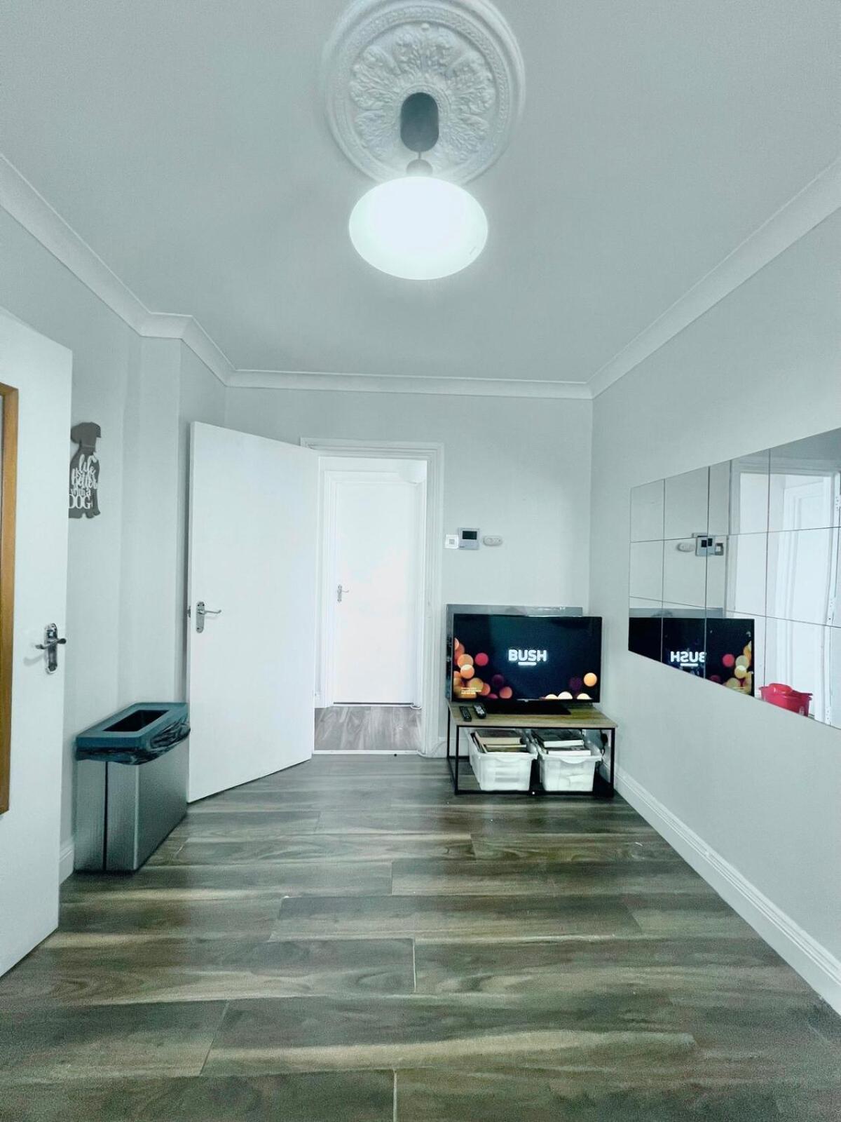 Central Kings Cross 1 Bedroom Flat