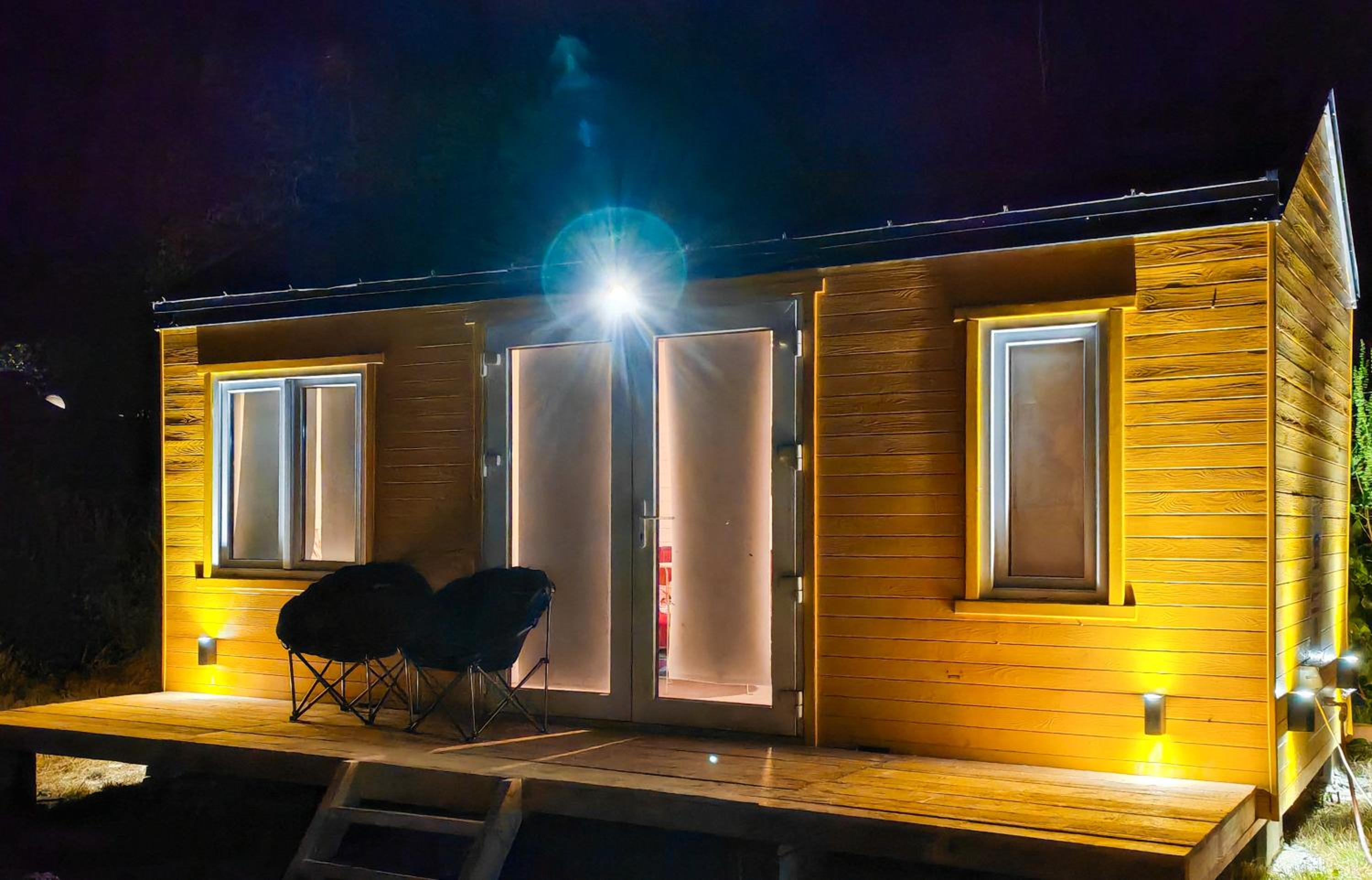 Pura Vida Downtown Tiny houses