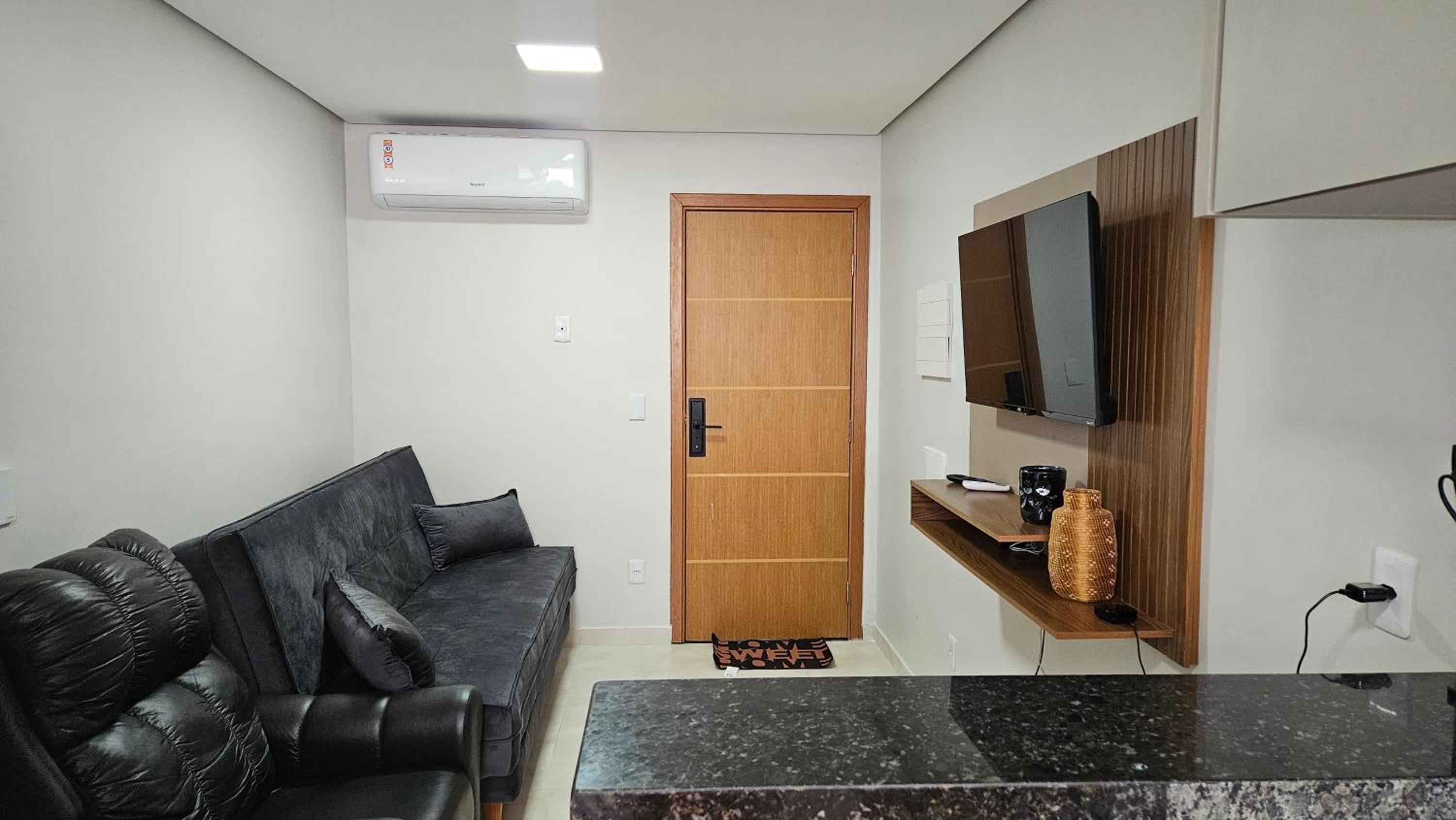 Apto Novo Completo e Moderno na Praia da Graciosa
