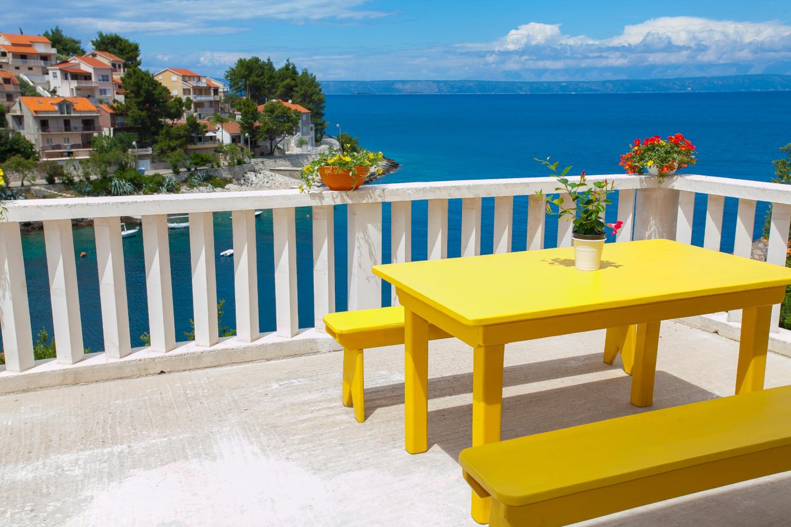 Villa Lav view 5