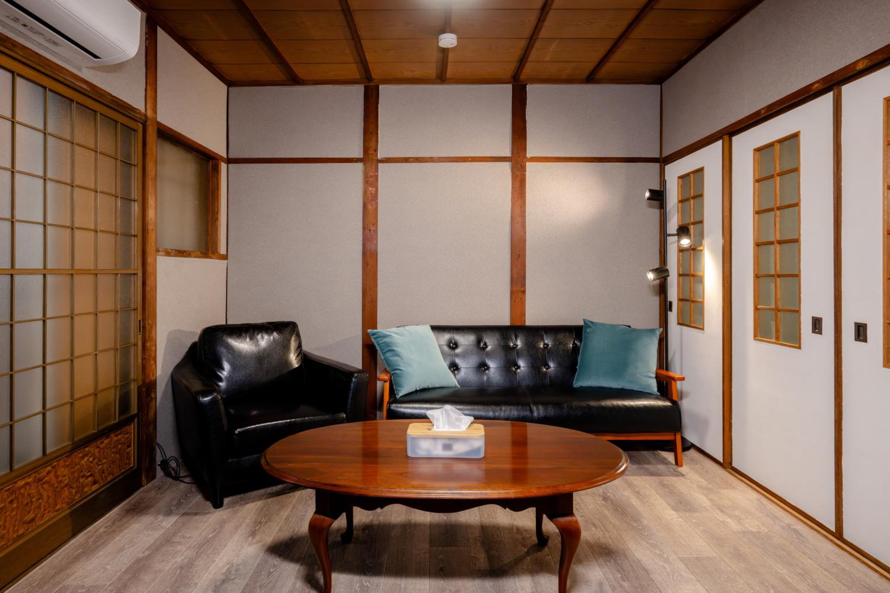 KAME Inn Osaka