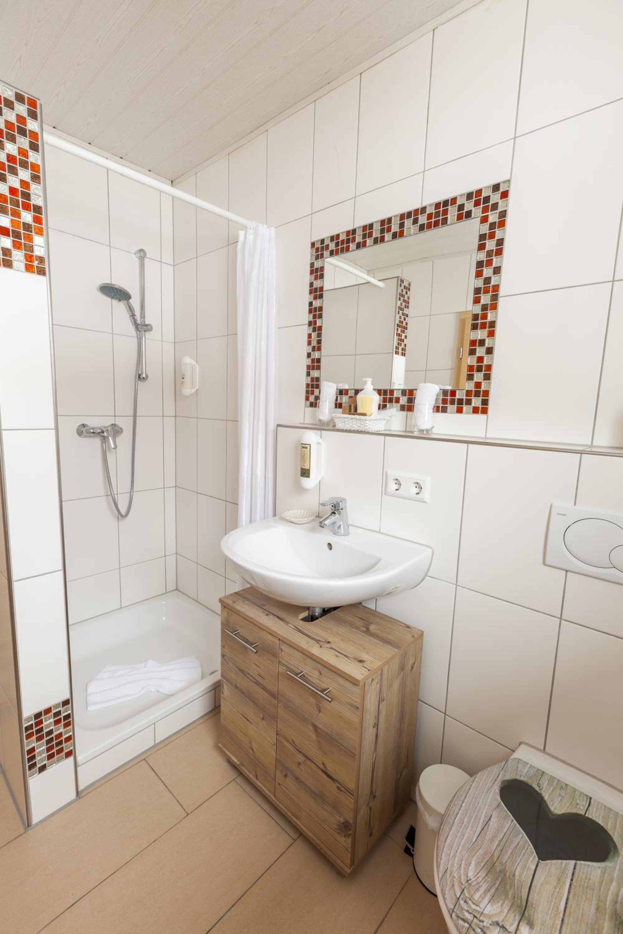 Hotel Hofgut Tiergarten - Property Image 121