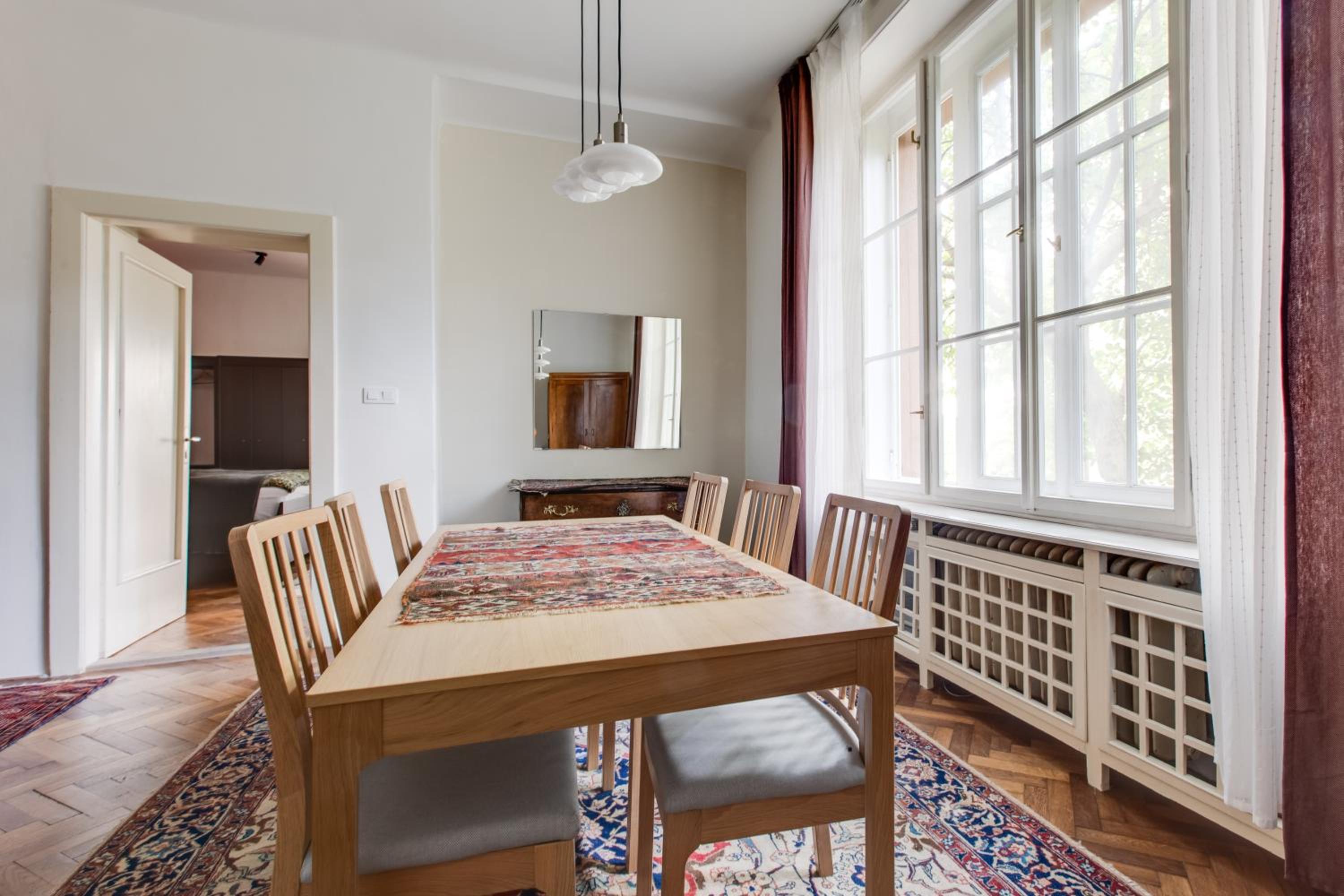 Large Garden Villa Suite Business-Leisure-Sports