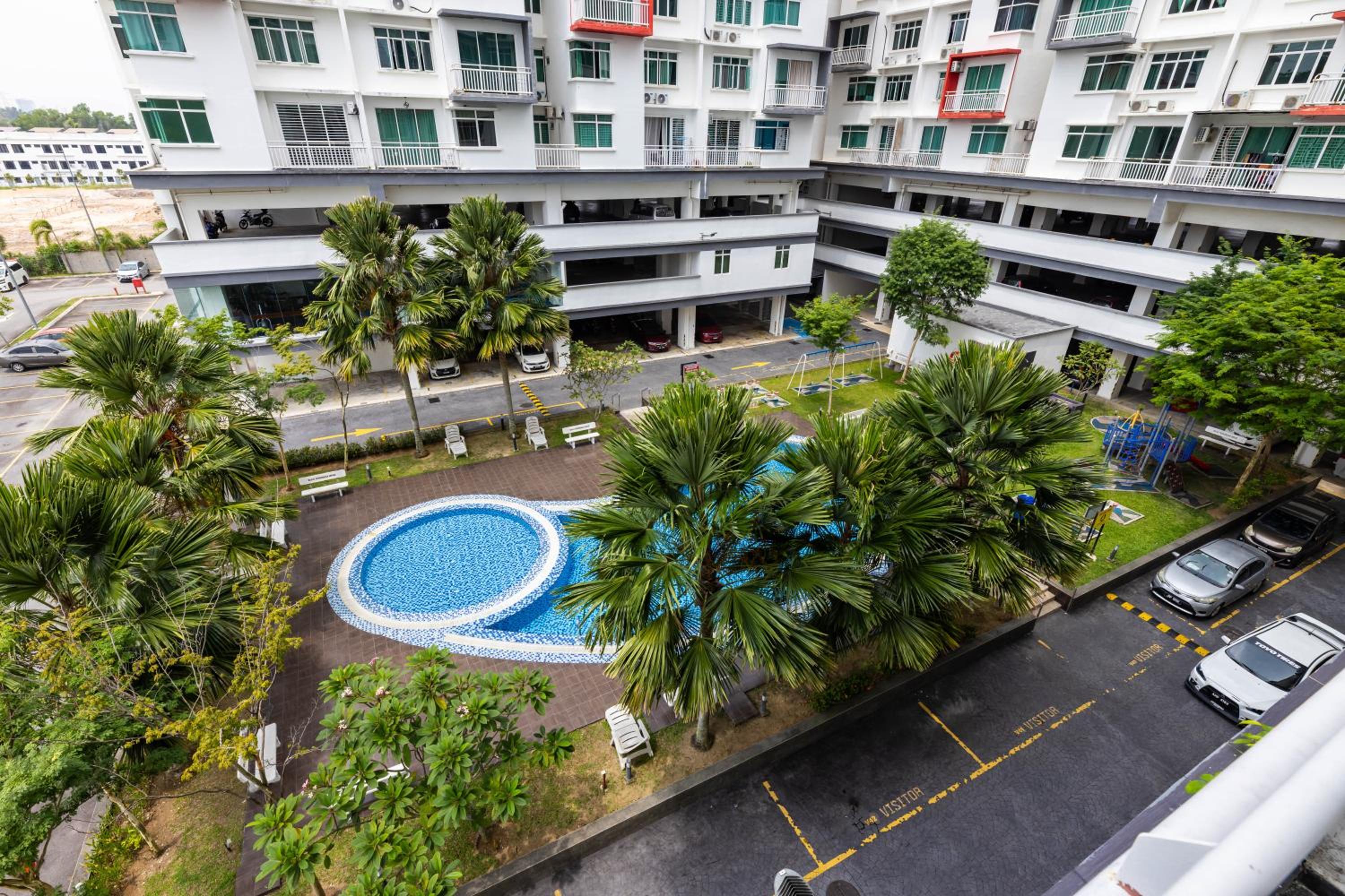 Serene Stay at Ehsan KLIA Sepang by HCK