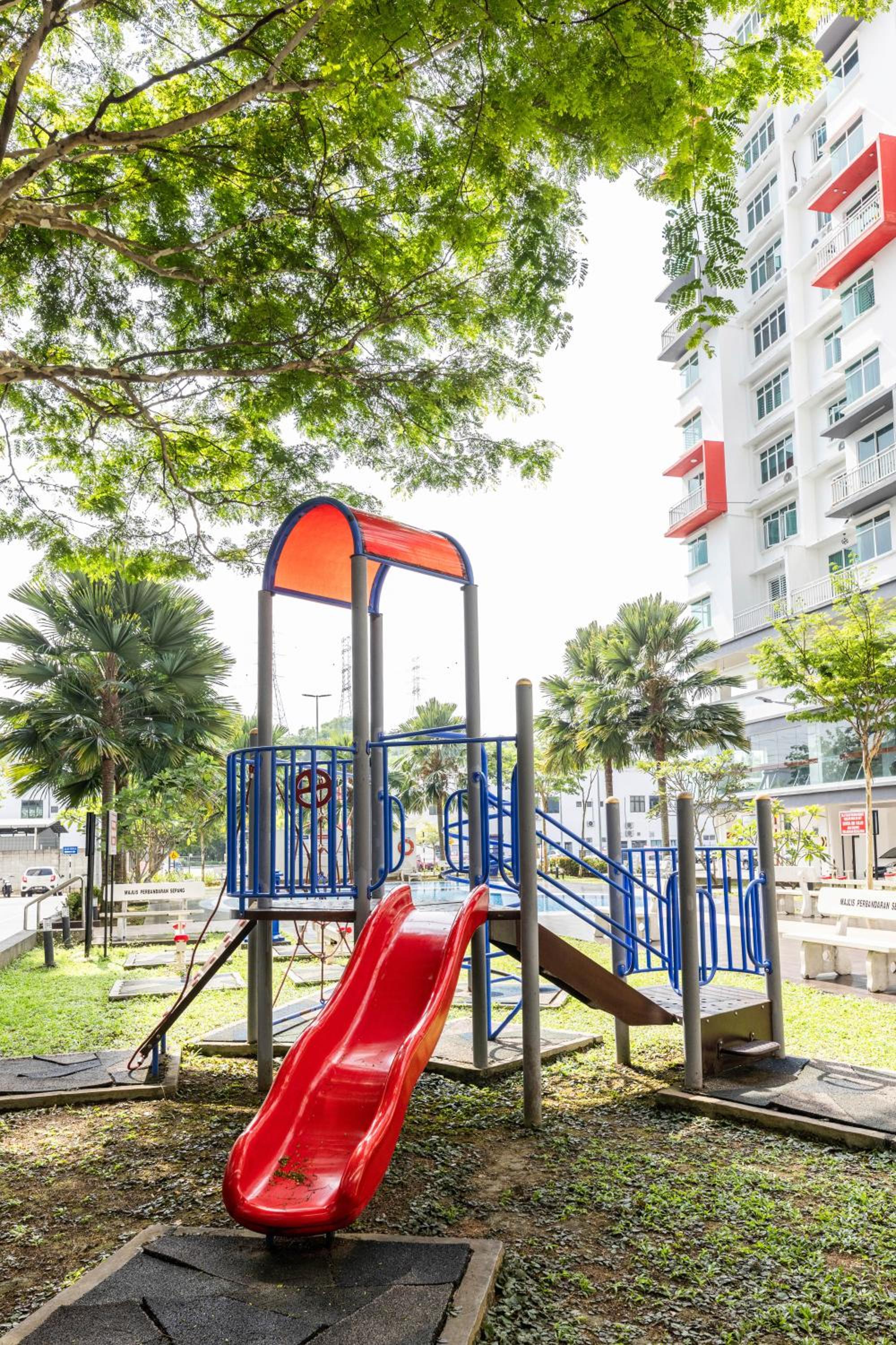 Serene Stay at Ehsan KLIA Sepang by HCK