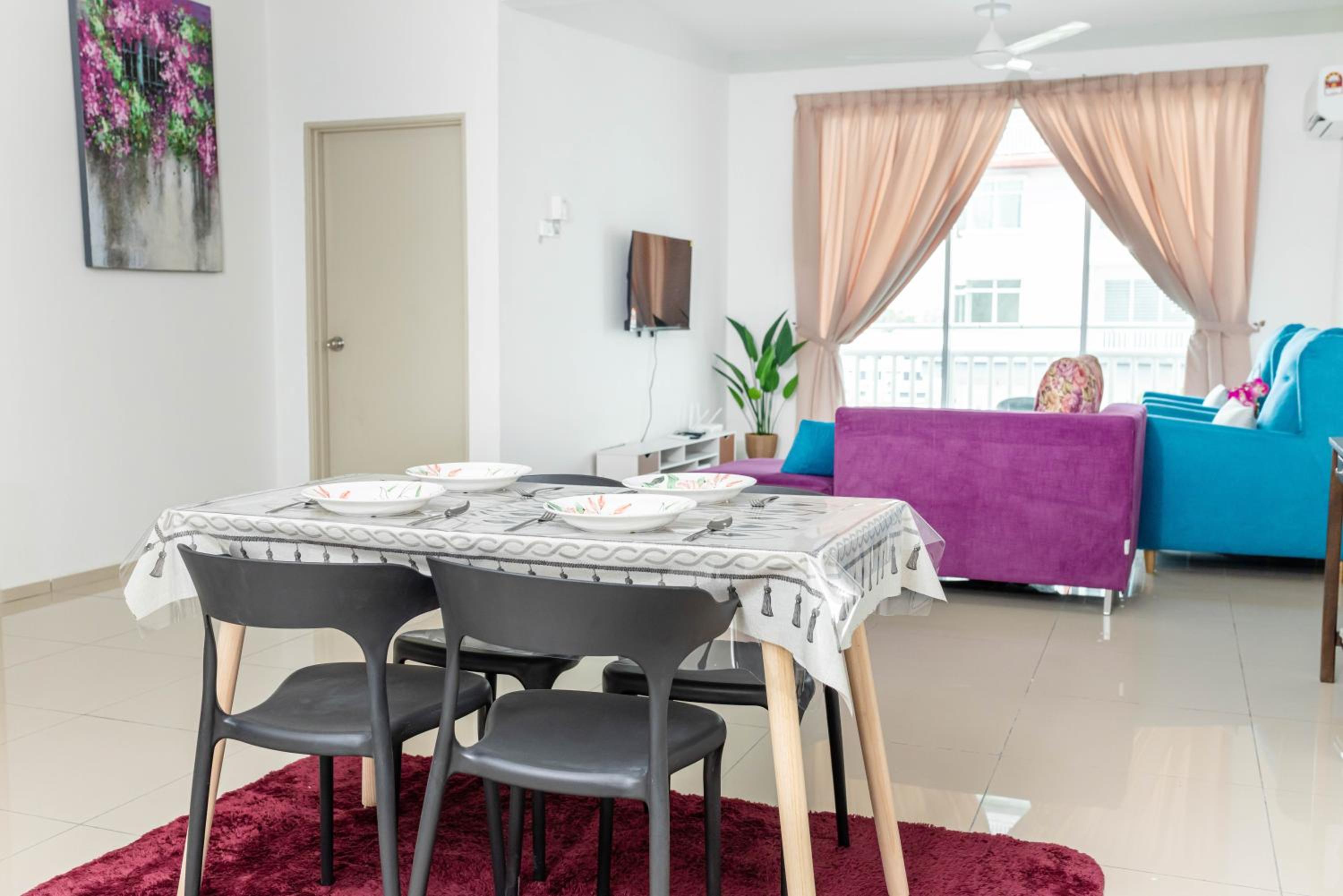 Serene Stay at Ehsan KLIA Sepang by HCK
