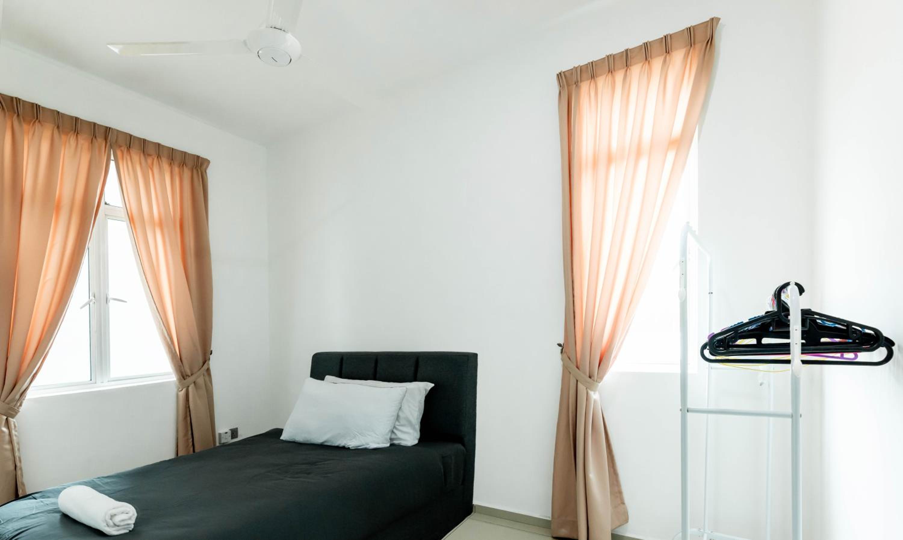 Serene Stay at Ehsan KLIA Sepang by HCK