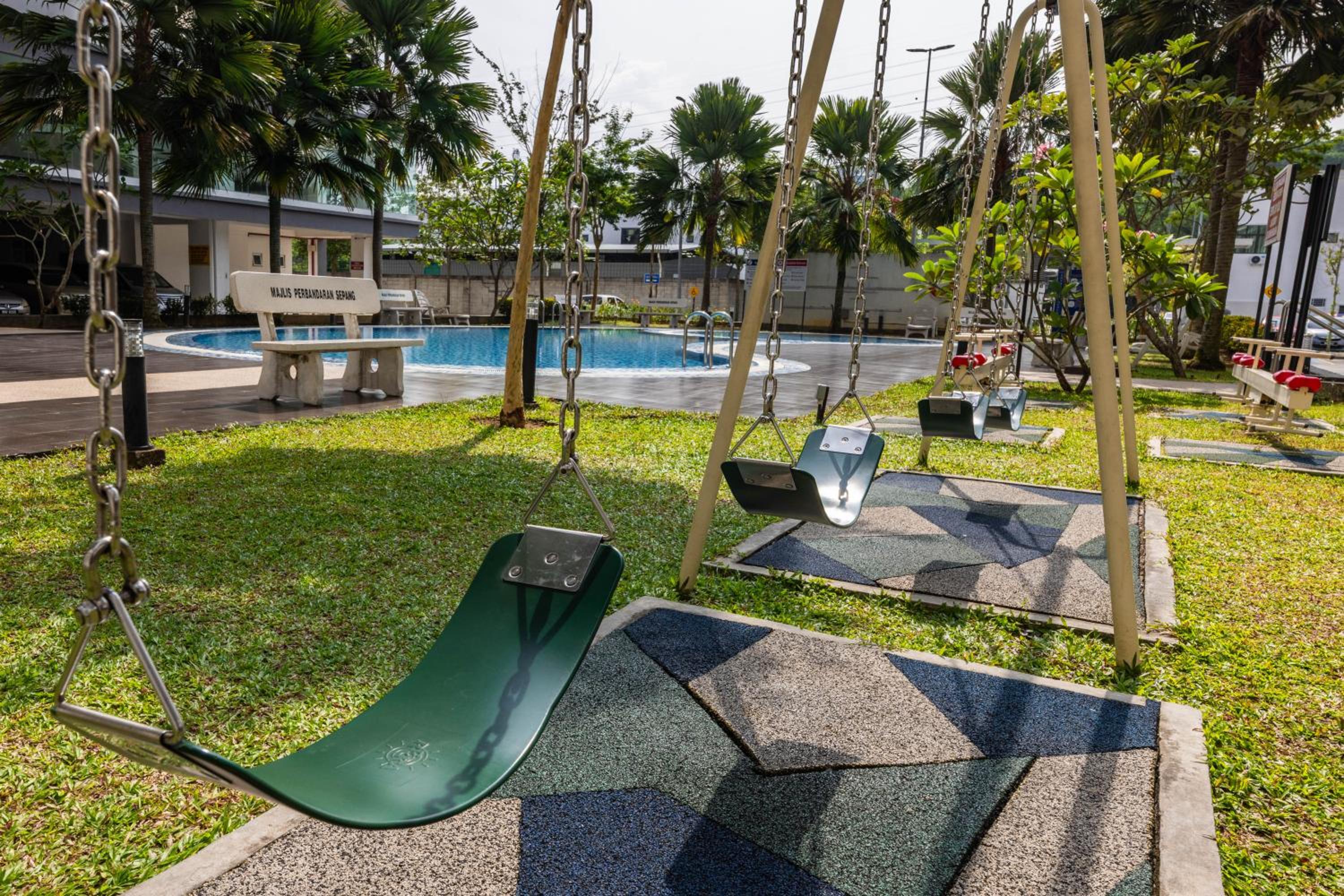 Serene Stay at Ehsan KLIA Sepang by HCK