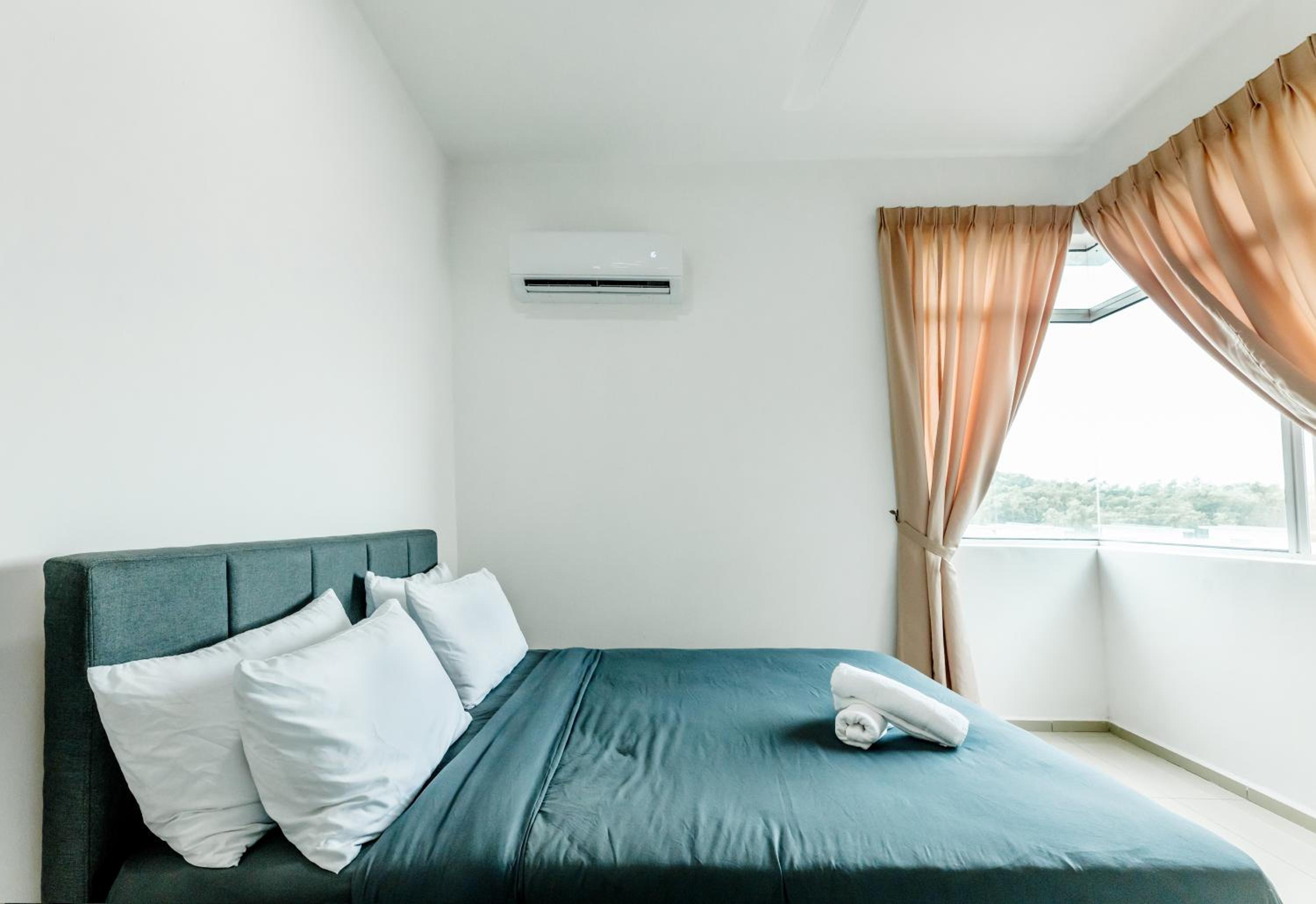 Serene Stay at Ehsan KLIA Sepang by HCK