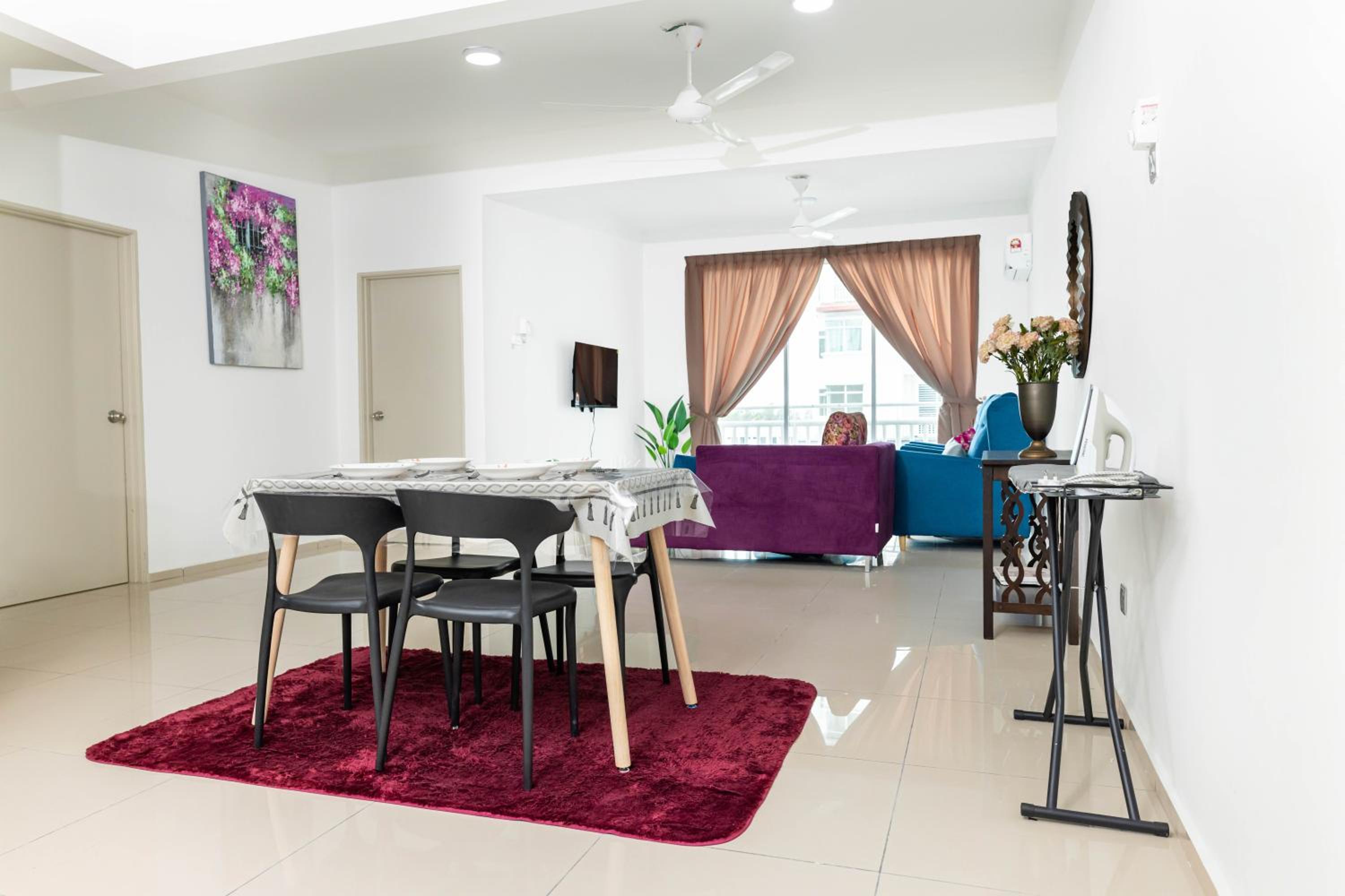 Serene Stay at Ehsan KLIA Sepang by HCK