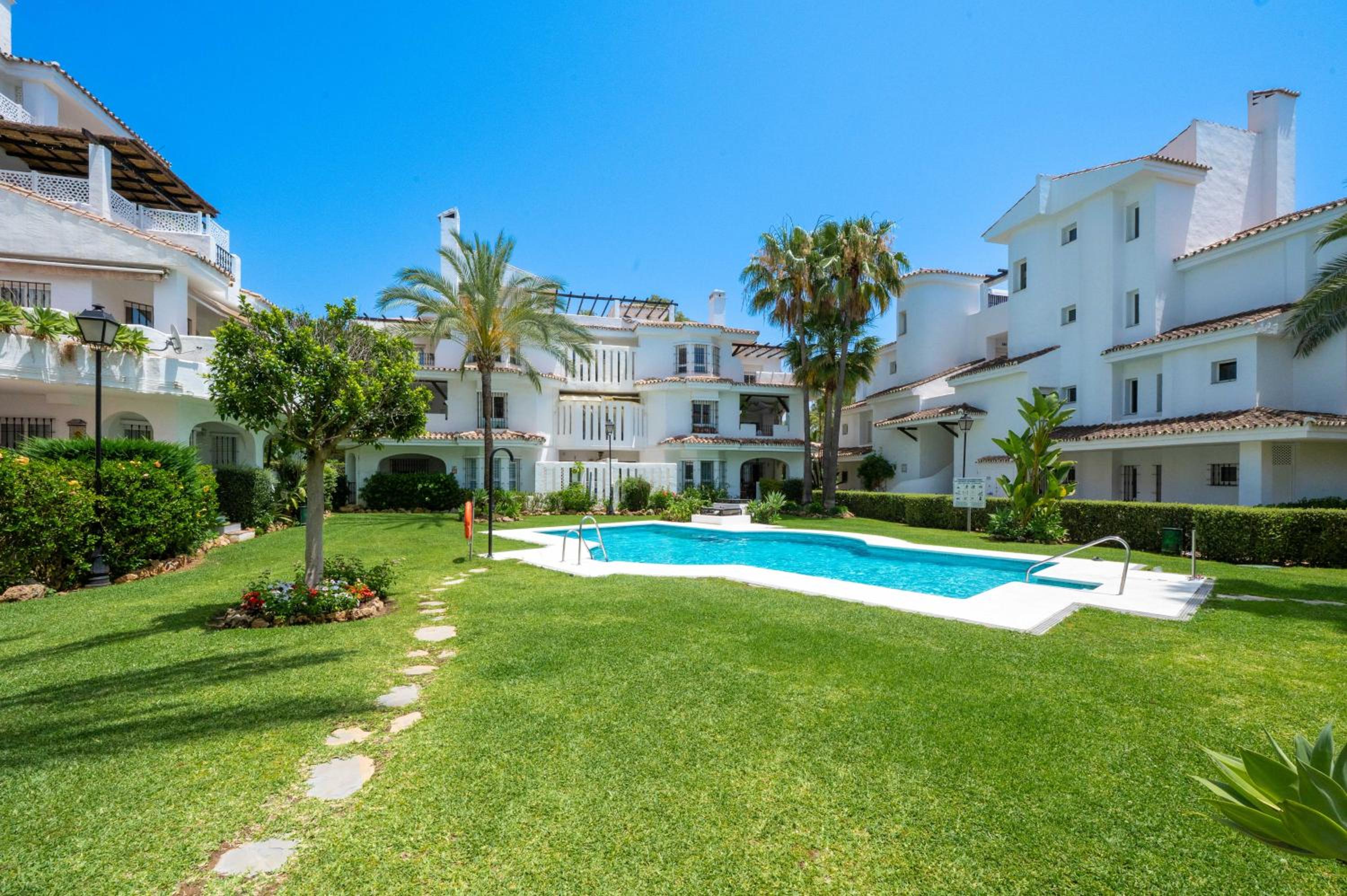 Luméa del Sol, Naranjos, Marbella