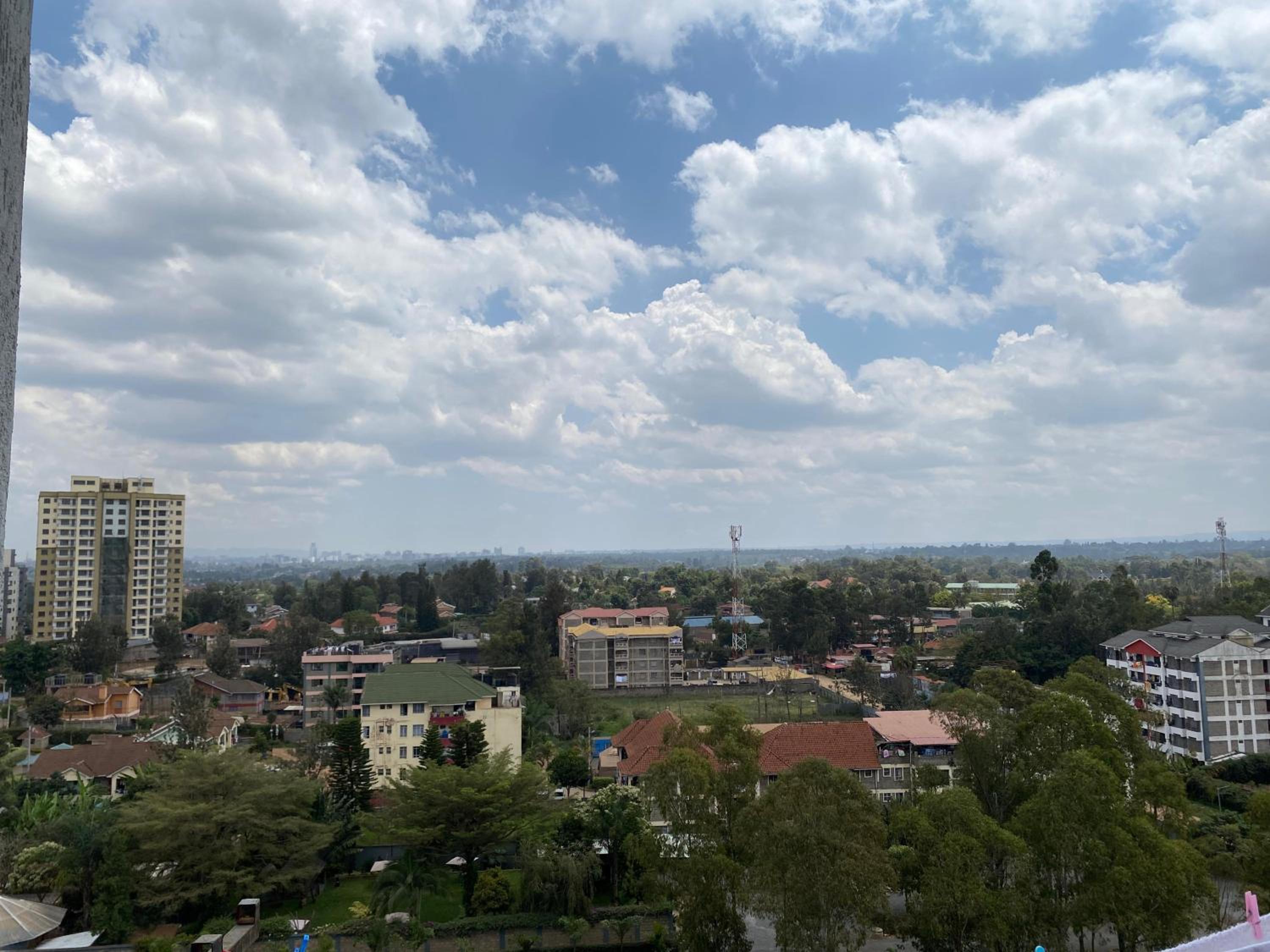 Cozy & Modern One Bedroom Opposite Garden City Mall