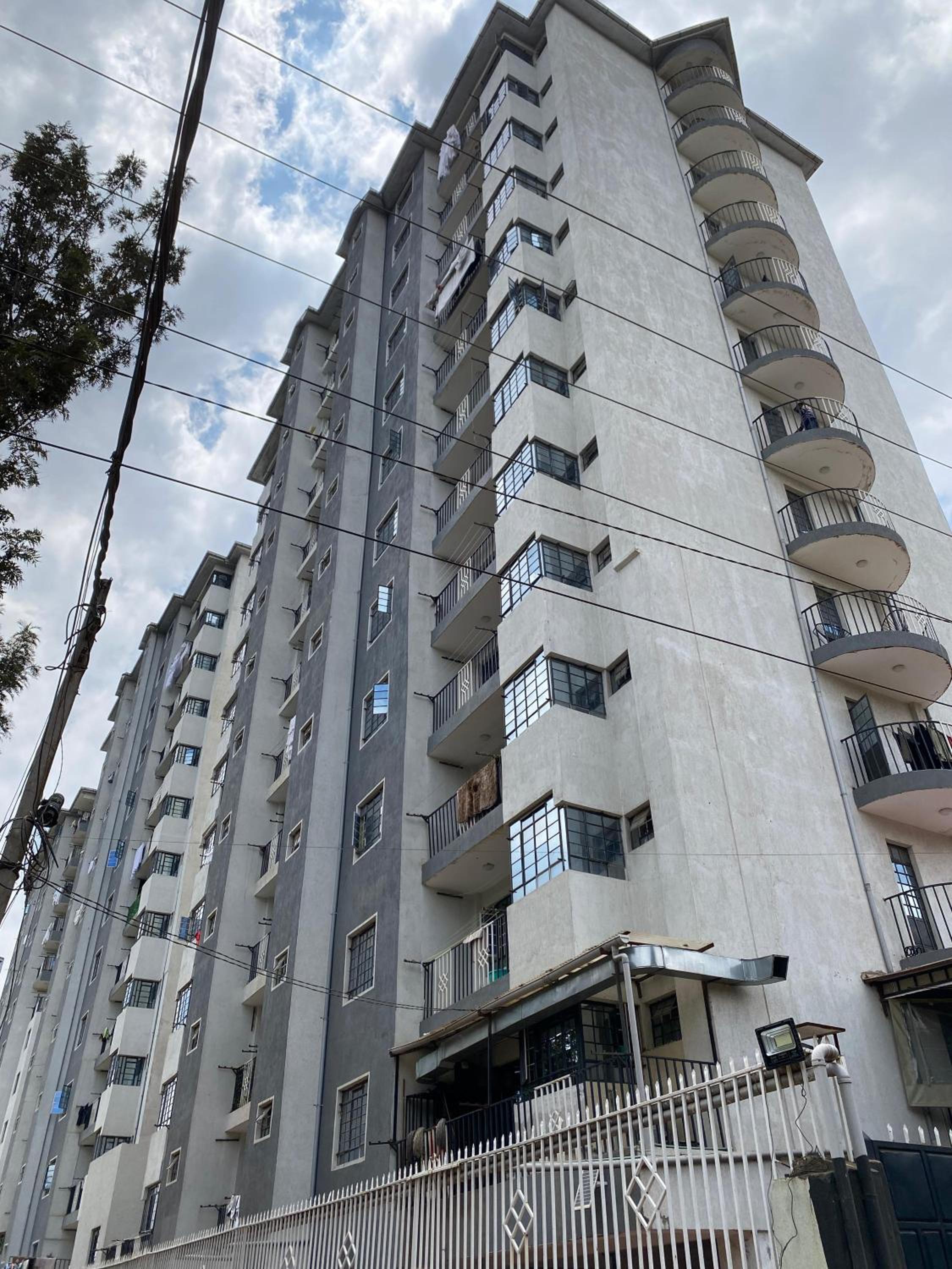 Cozy & Modern One Bedroom Opposite Garden City Mall
