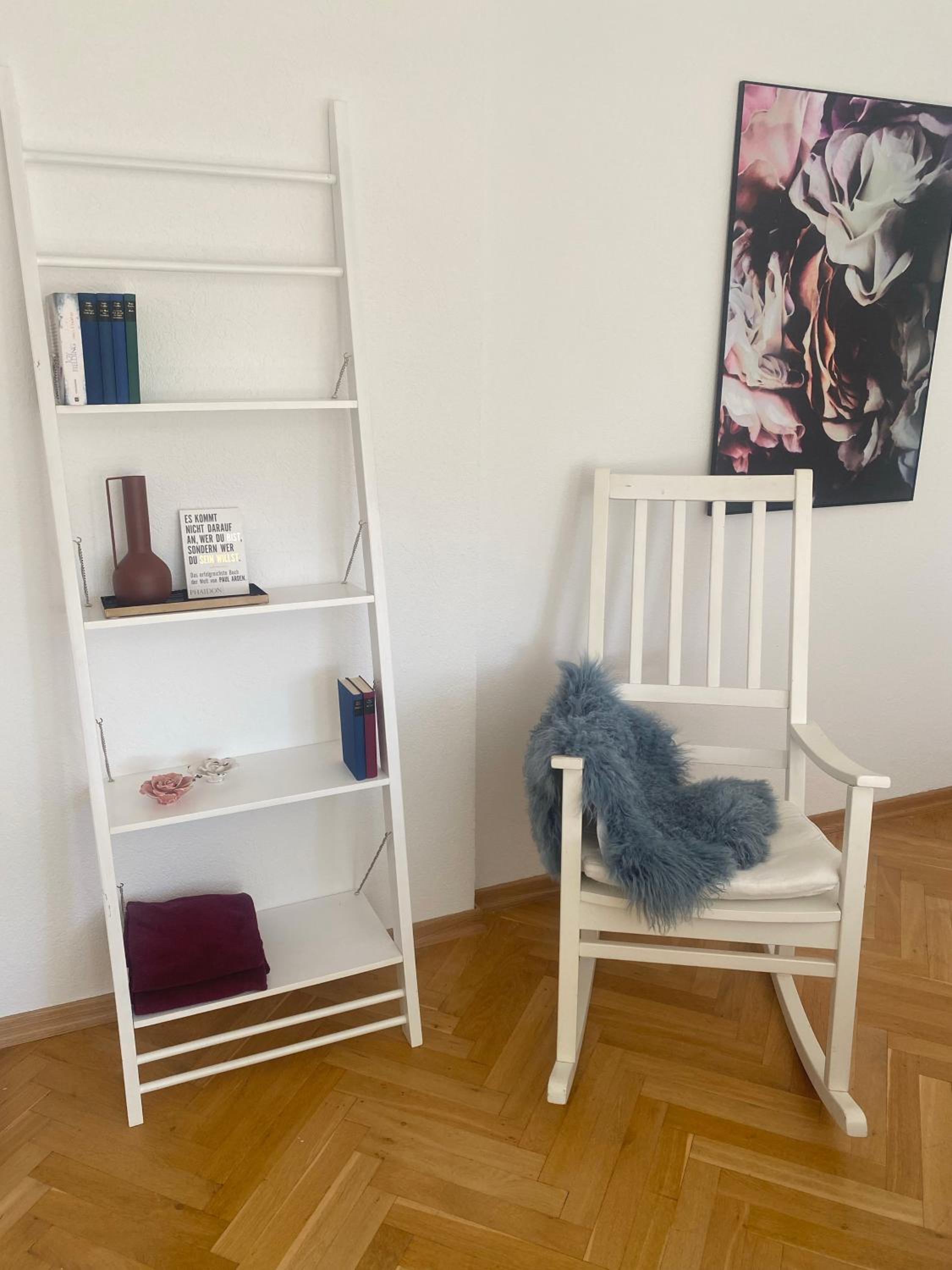 Apartment ANi I 2Zi Göppingen I Neues Bad I Terr & Garten I ruhig an Fahrradstraße I nahe EWS Arena I E-Parkplatz auf Anfrage