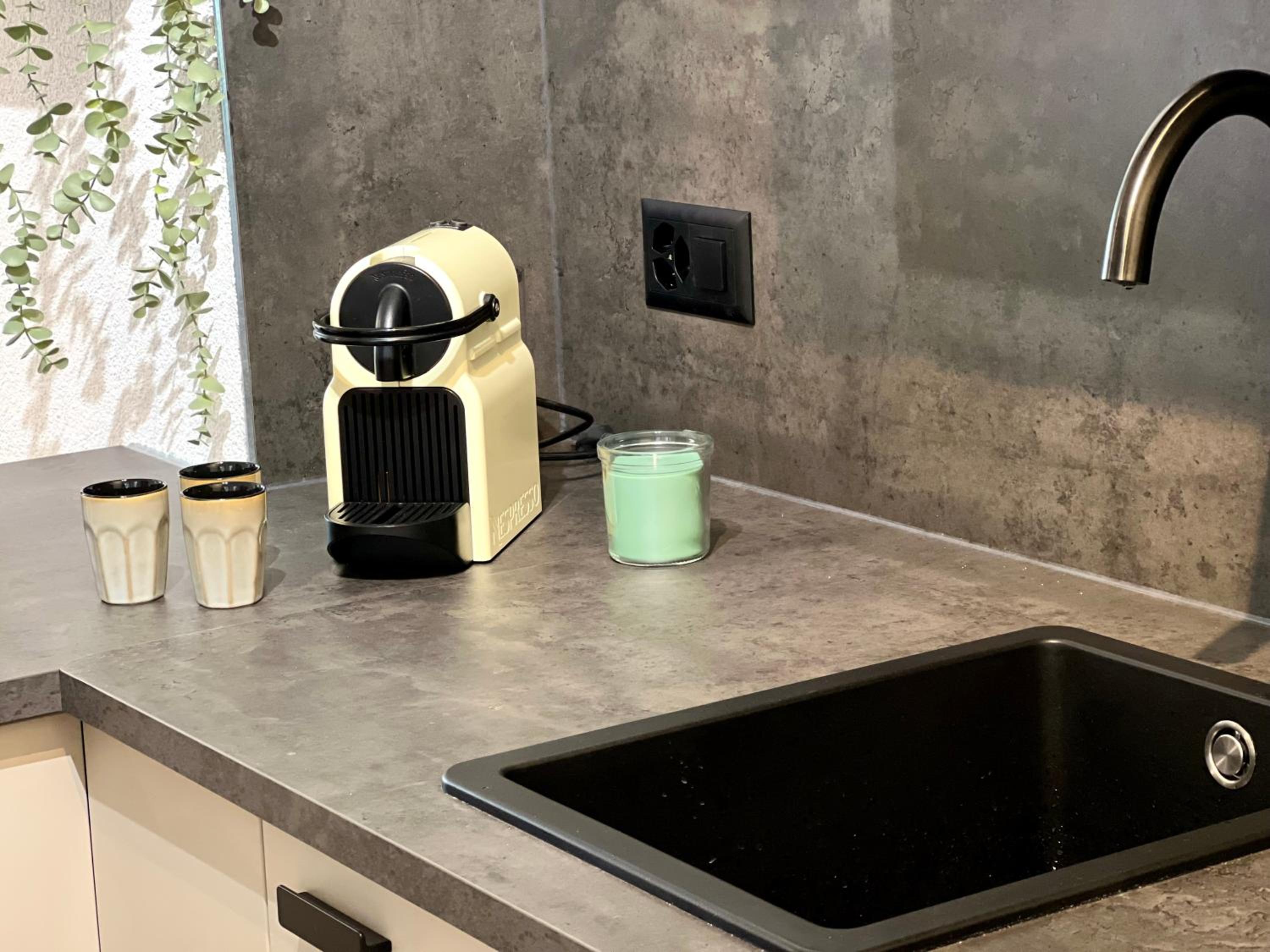 Ambiente Appartement C2 - moderne Ferienwohnung mit Terrasse in Leukerbad